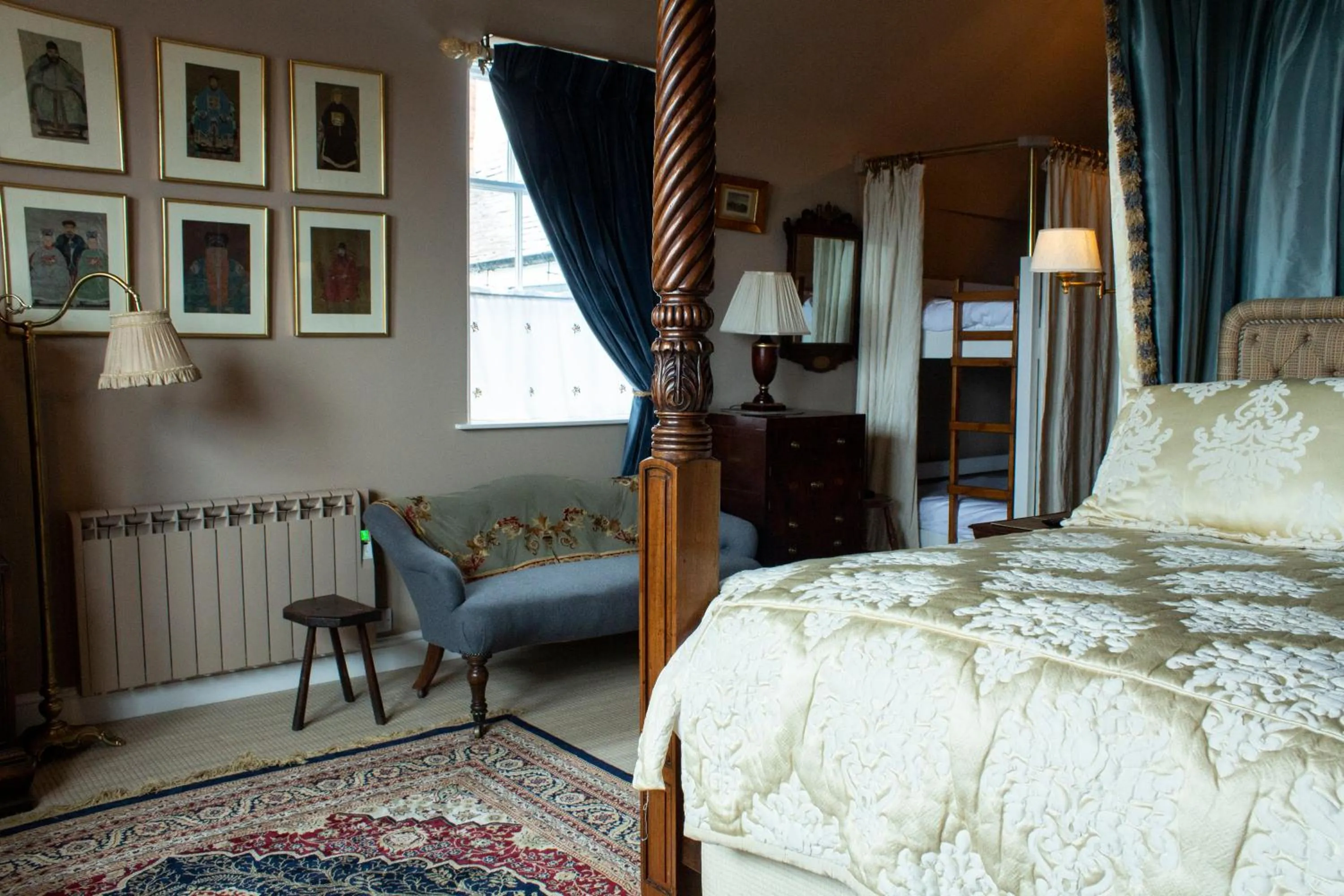 Bed in The Carden Arms