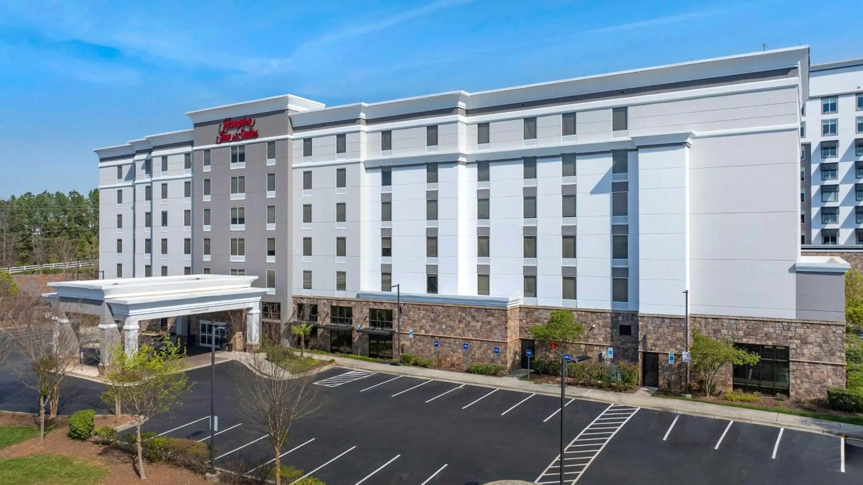 Property building in Hampton Inn & Suites Raleigh-Durham Airport-Brier Creek Property building in Hampton Inn & Suites Raleigh-Durham Airport-Brier Creek
