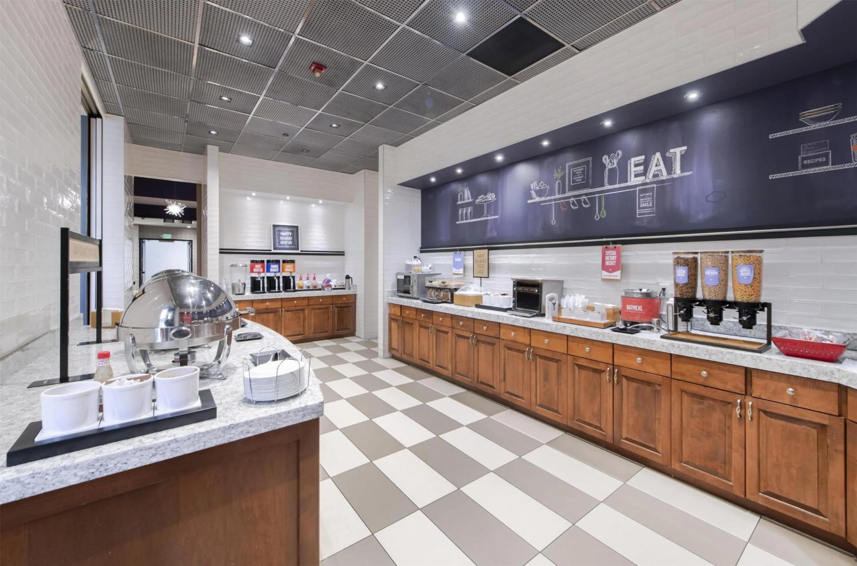 Breakfast in Hampton Inn & Suites Raleigh-Durham Airport-Brier Creek