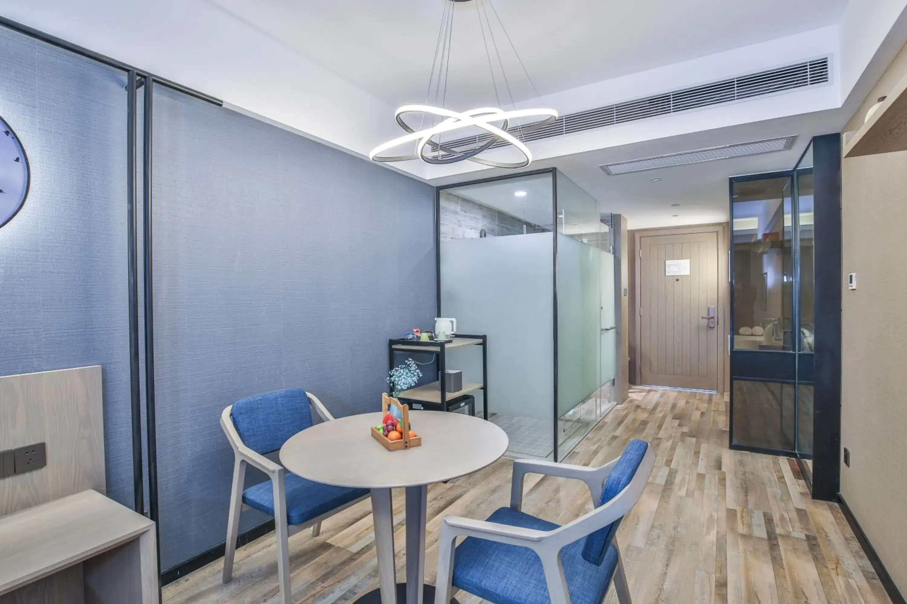 Core-Style Double Bed Room in SSAW Boutique Hotel Hangzhou Xixi Xin Core-Style Double Bed Room in SSAW Boutique Hotel Hangzhou Xixi Xin
