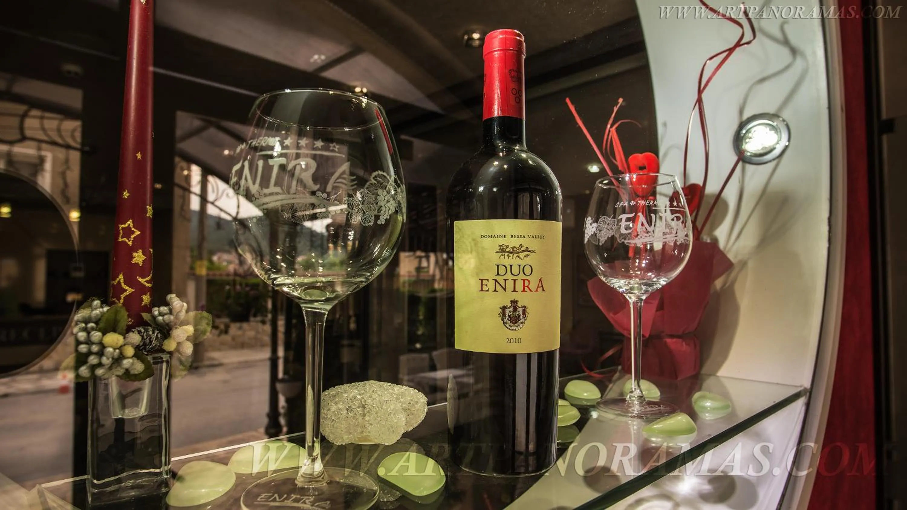 Text overlay in Enira Spa Hotel