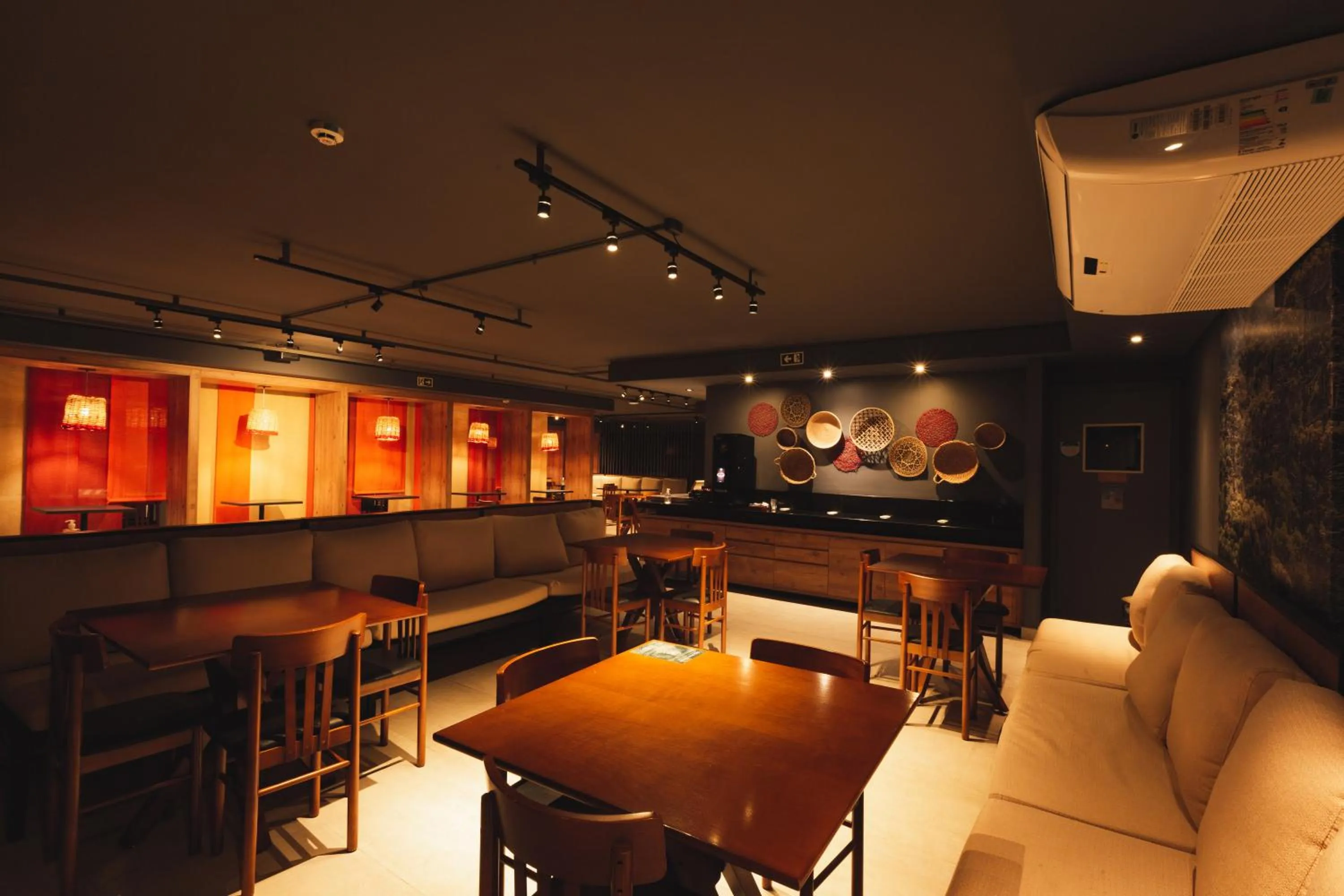 Restaurant/places to eat in Hotel Cassino Tower Curitiba Aeroporto By Nacional Inn