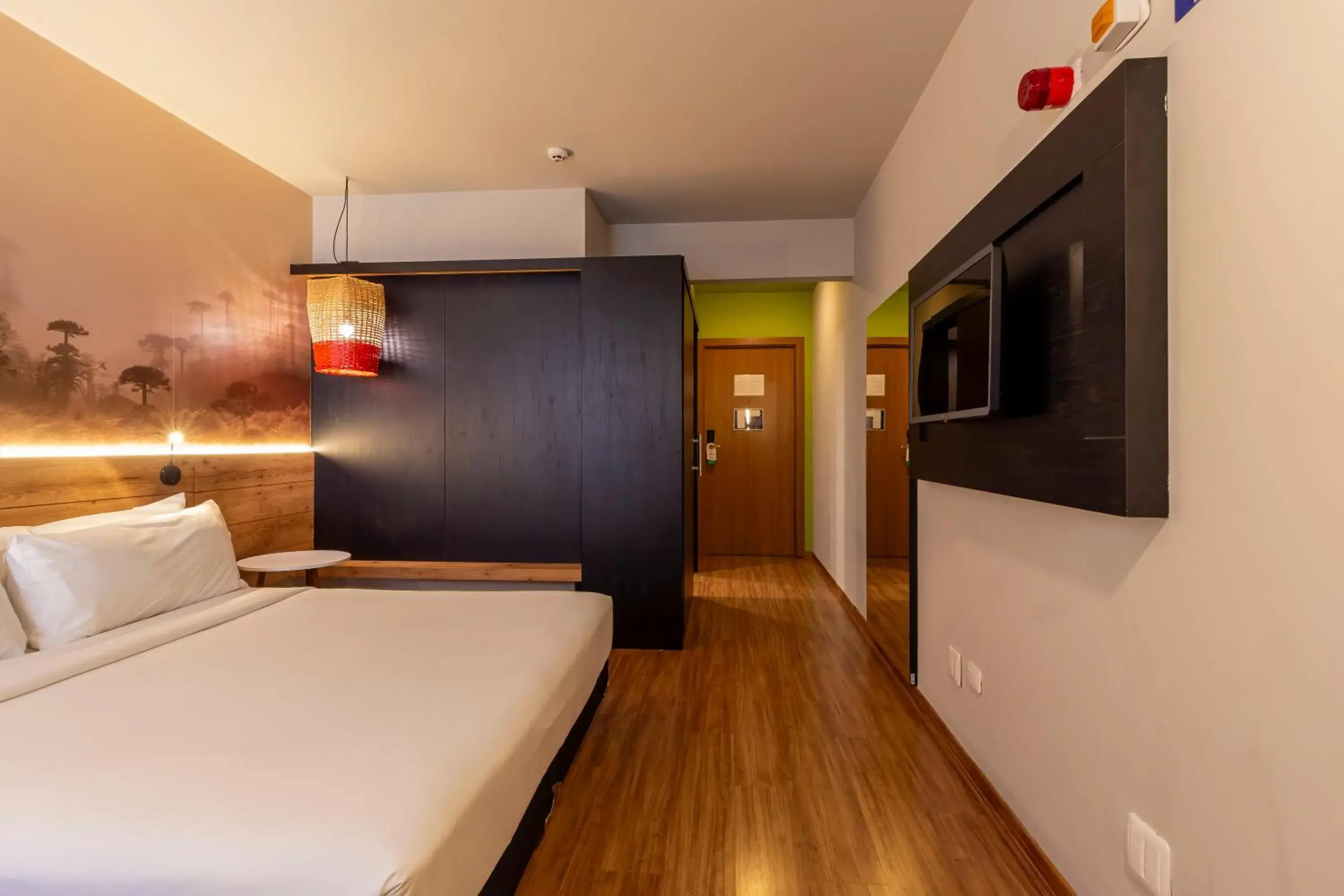 Bedroom, Bed in Hotel Cassino Tower Curitiba Aeroporto By Nacional Inn Bedroom, Bed in Hotel Cassino Tower Curitiba Aeroporto By Nacional Inn