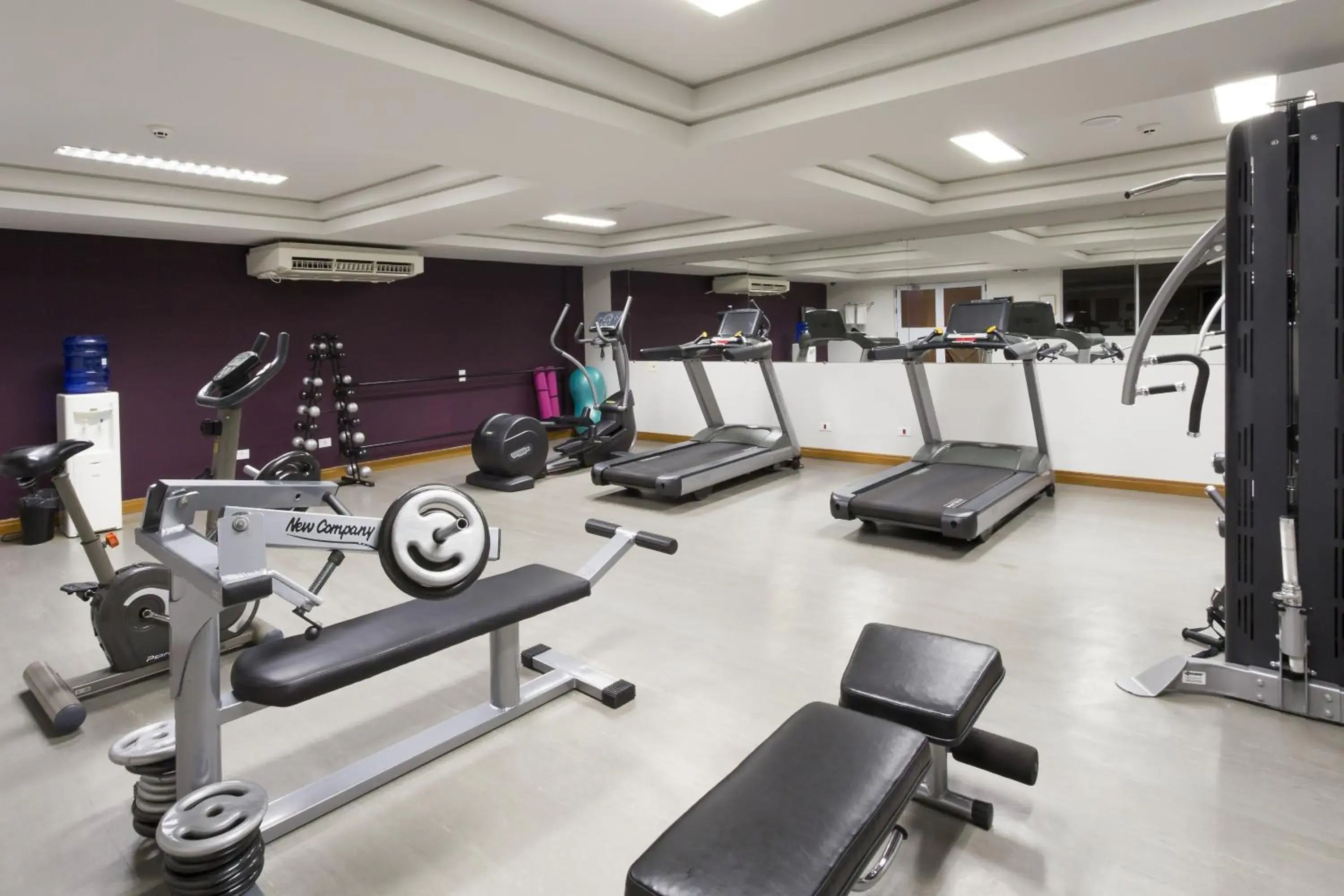 Fitness centre/facilities in Hotel Cassino Tower Curitiba Aeroporto By Nacional Inn Fitness centre/facilities in Hotel Cassino Tower Curitiba Aeroporto By Nacional Inn