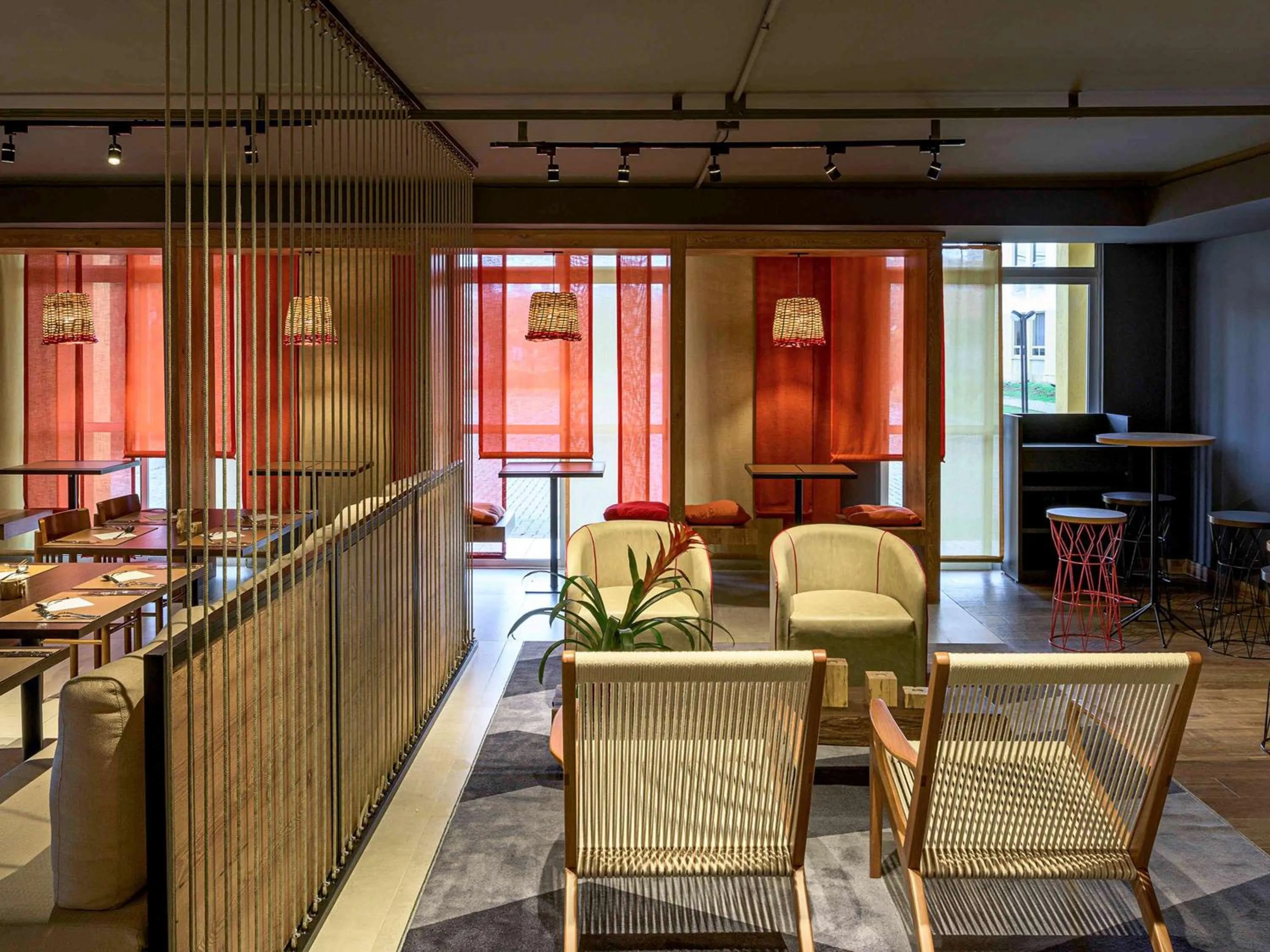 Lounge or bar in Hotel Cassino Tower Curitiba Aeroporto By Nacional Inn