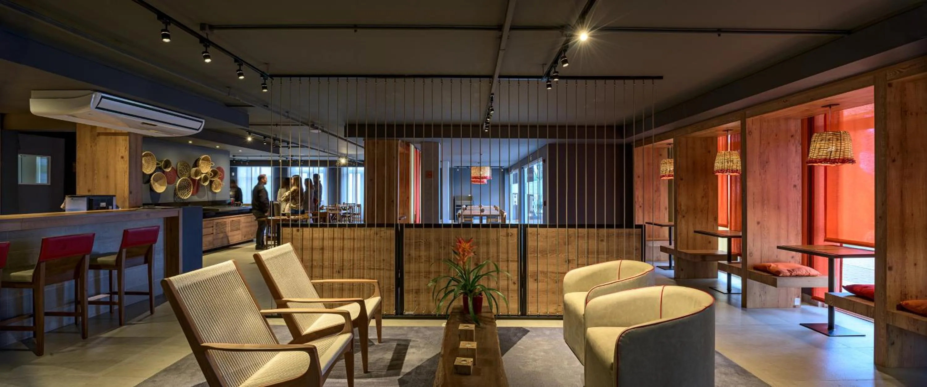 Lounge or bar in Hotel Cassino Tower Curitiba Aeroporto By Nacional Inn
