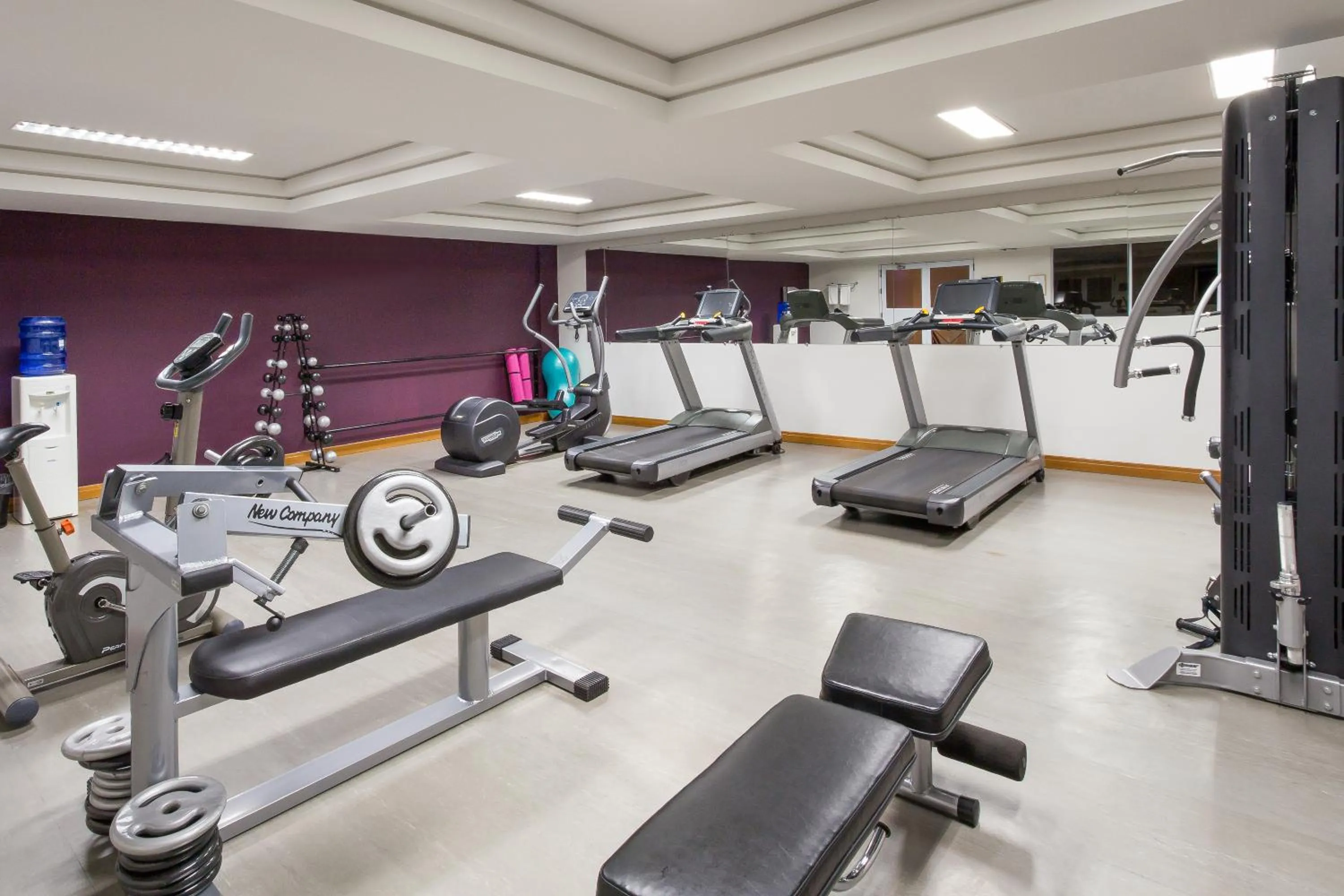 Fitness centre/facilities in Hotel Cassino Tower Curitiba Aeroporto By Nacional Inn