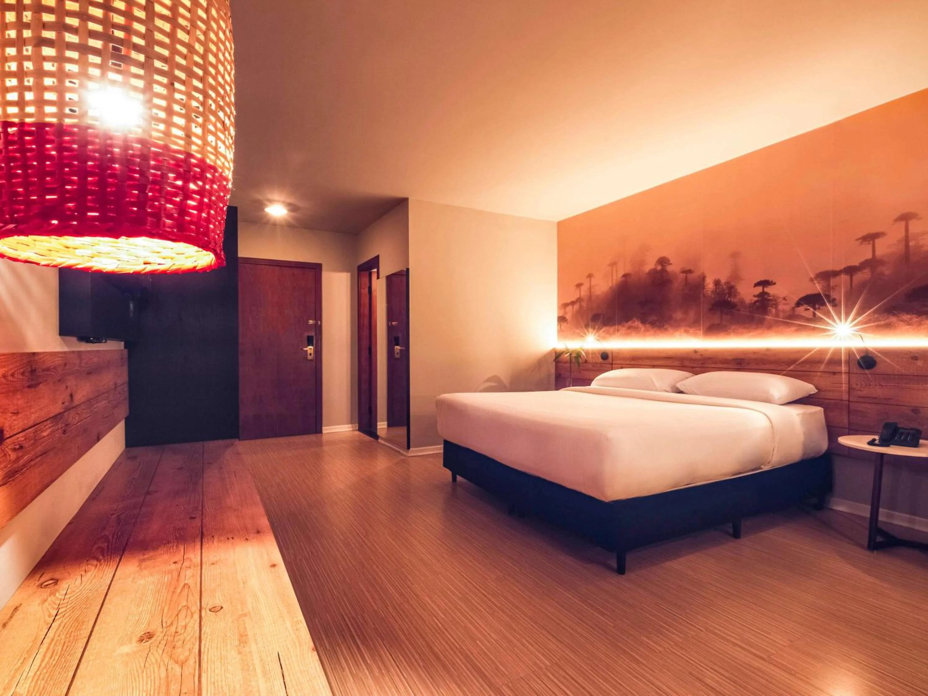 Photo of the whole room, Bed in Hotel Cassino Tower Curitiba Aeroporto By Nacional Inn