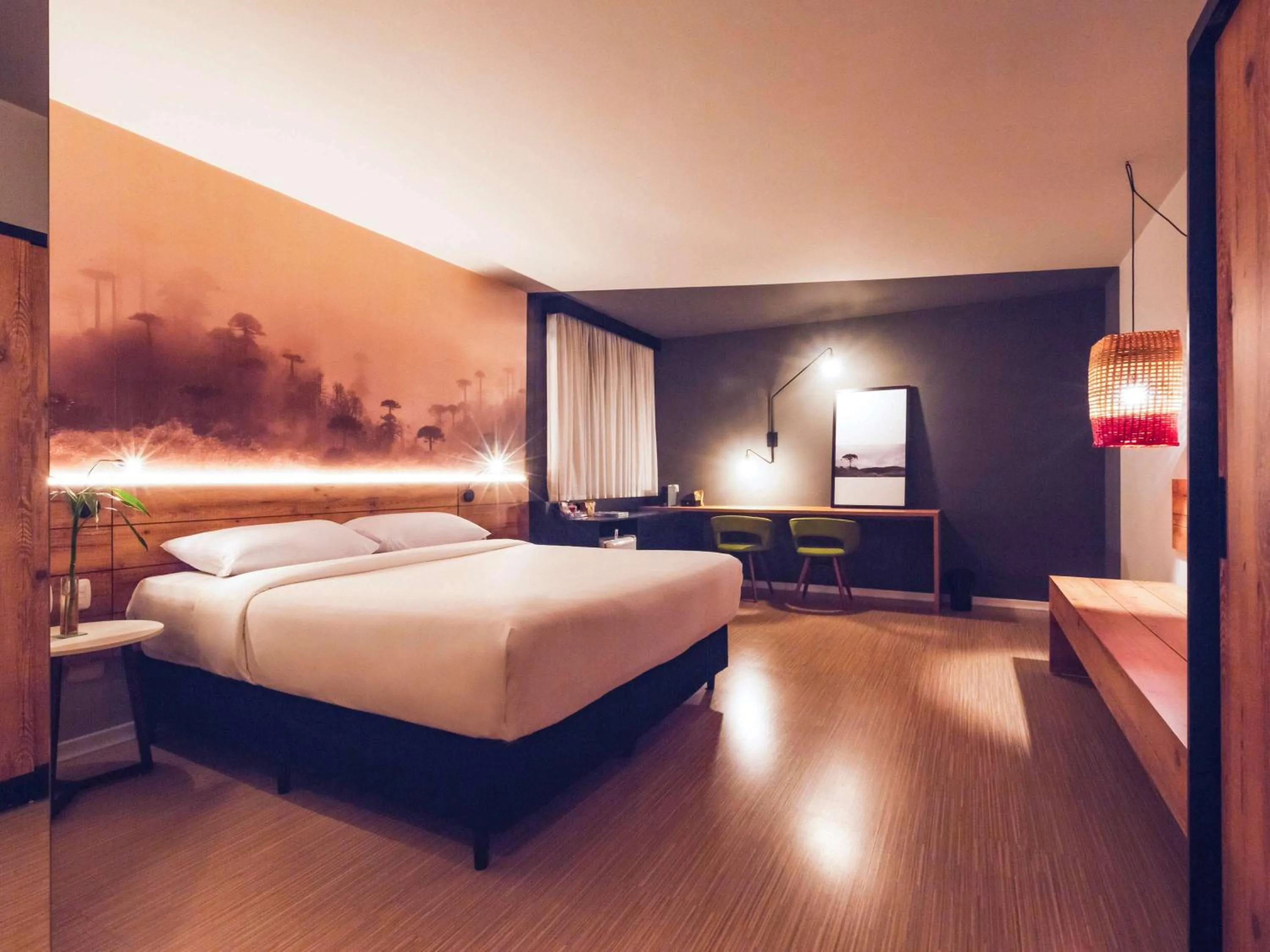 Photo of the whole room, Bed in Hotel Cassino Tower Curitiba Aeroporto By Nacional Inn