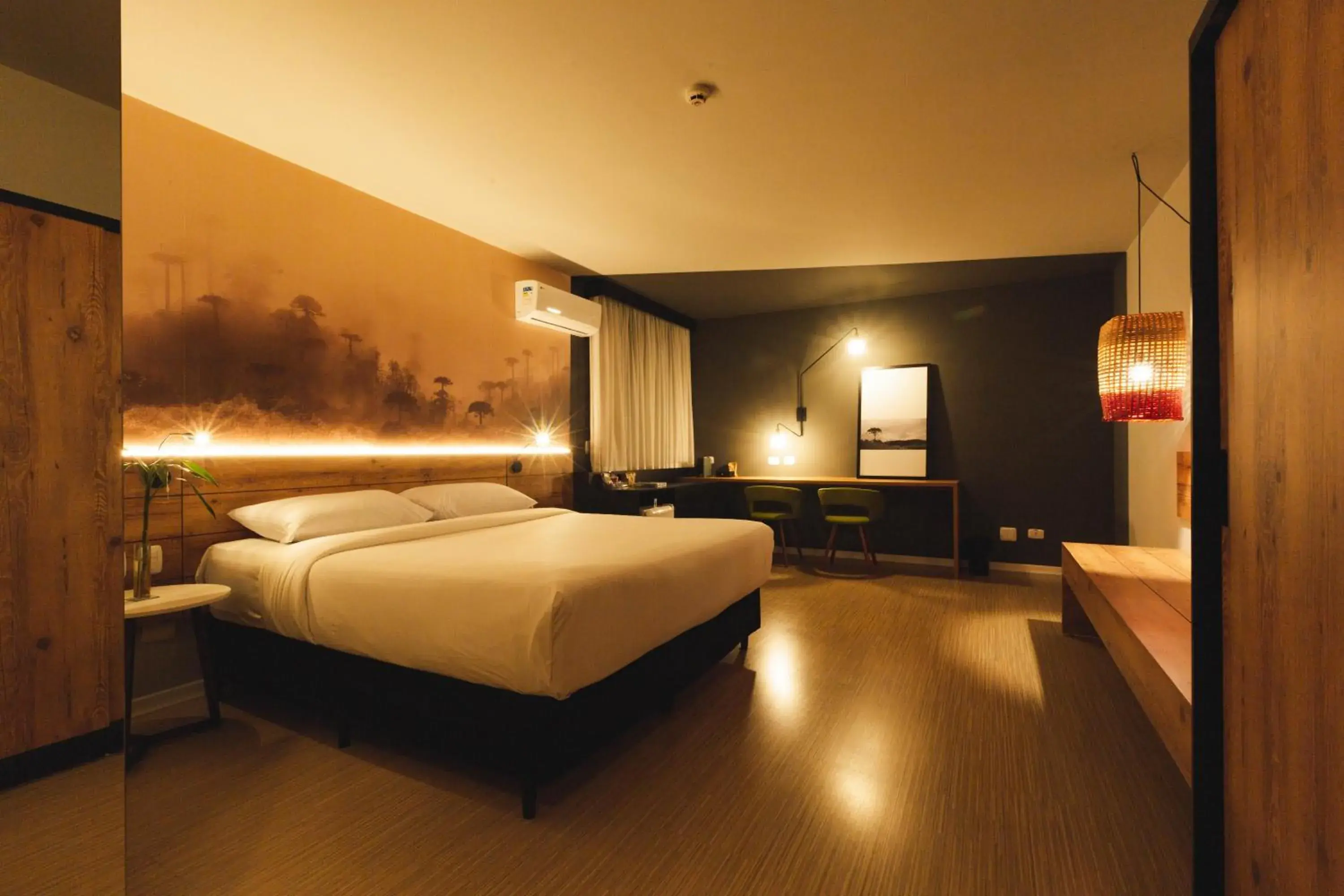 Bedroom, Bed in Hotel Cassino Tower Curitiba Aeroporto By Nacional Inn Bedroom, Bed in Hotel Cassino Tower Curitiba Aeroporto By Nacional Inn