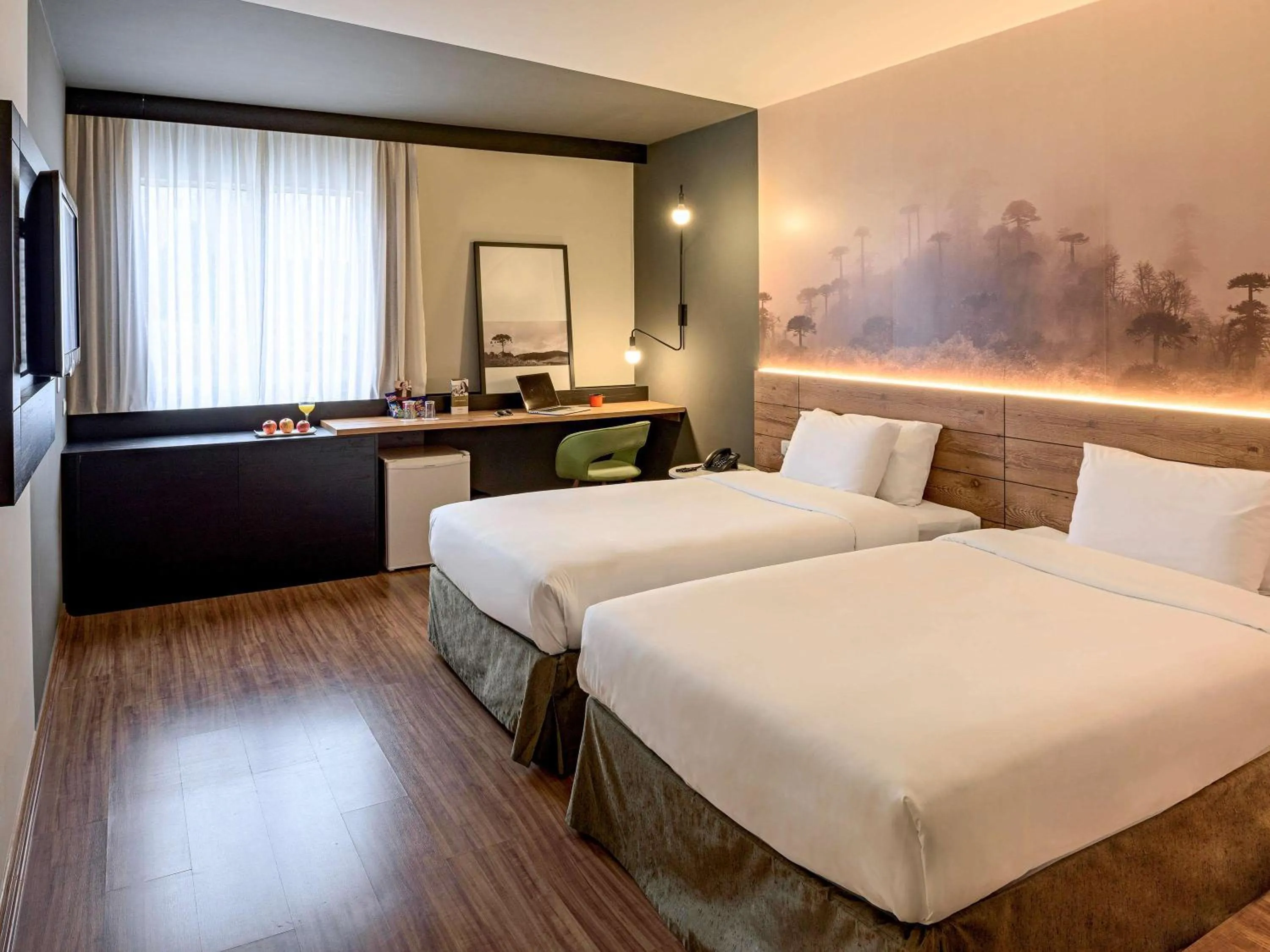 Photo of the whole room, Bed in Hotel Cassino Tower Curitiba Aeroporto By Nacional Inn