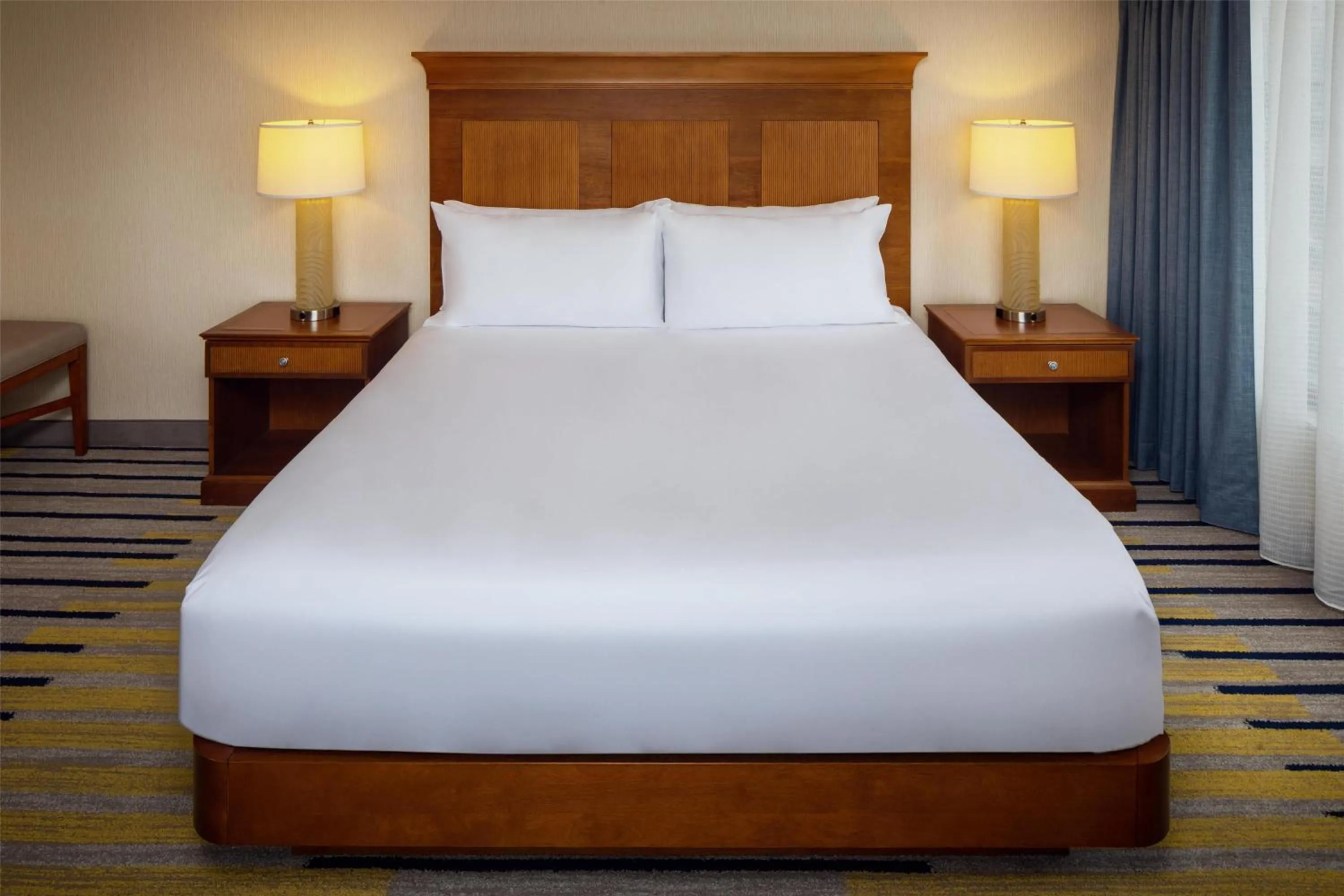 Bed in Hilton Garden Inn Portland Downtown Waterfront