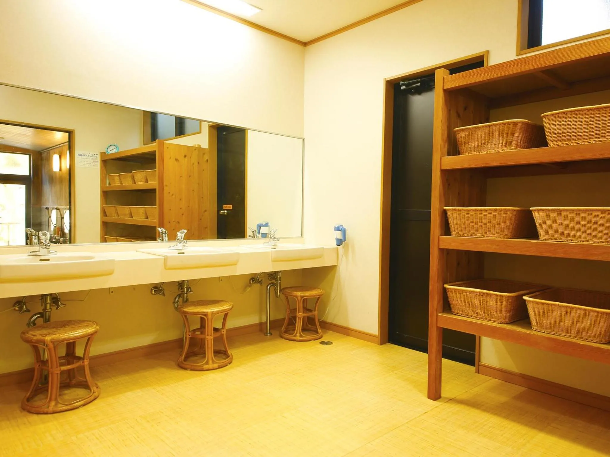 Spa and wellness centre/facilities in Ryokan Chinsen-Rou