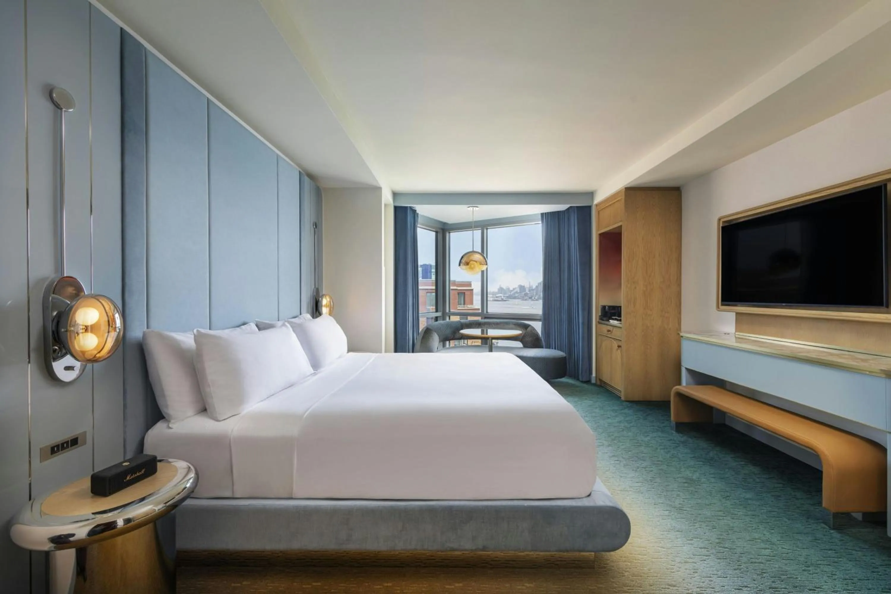 Bedroom, Bed in W Hoboken