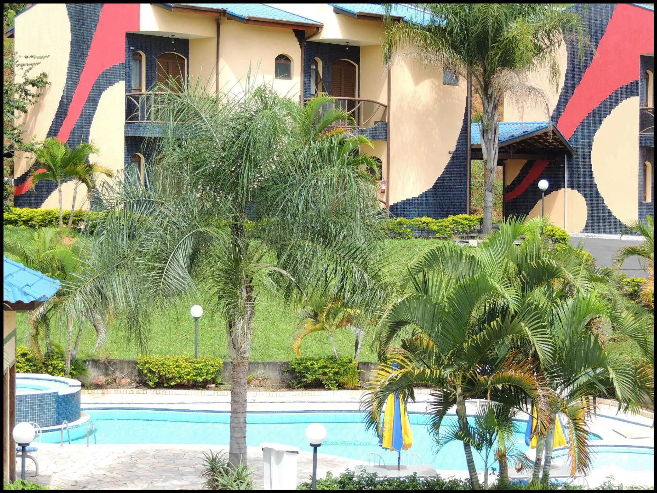 Swimming pool in Hotel Porto dos Milagres