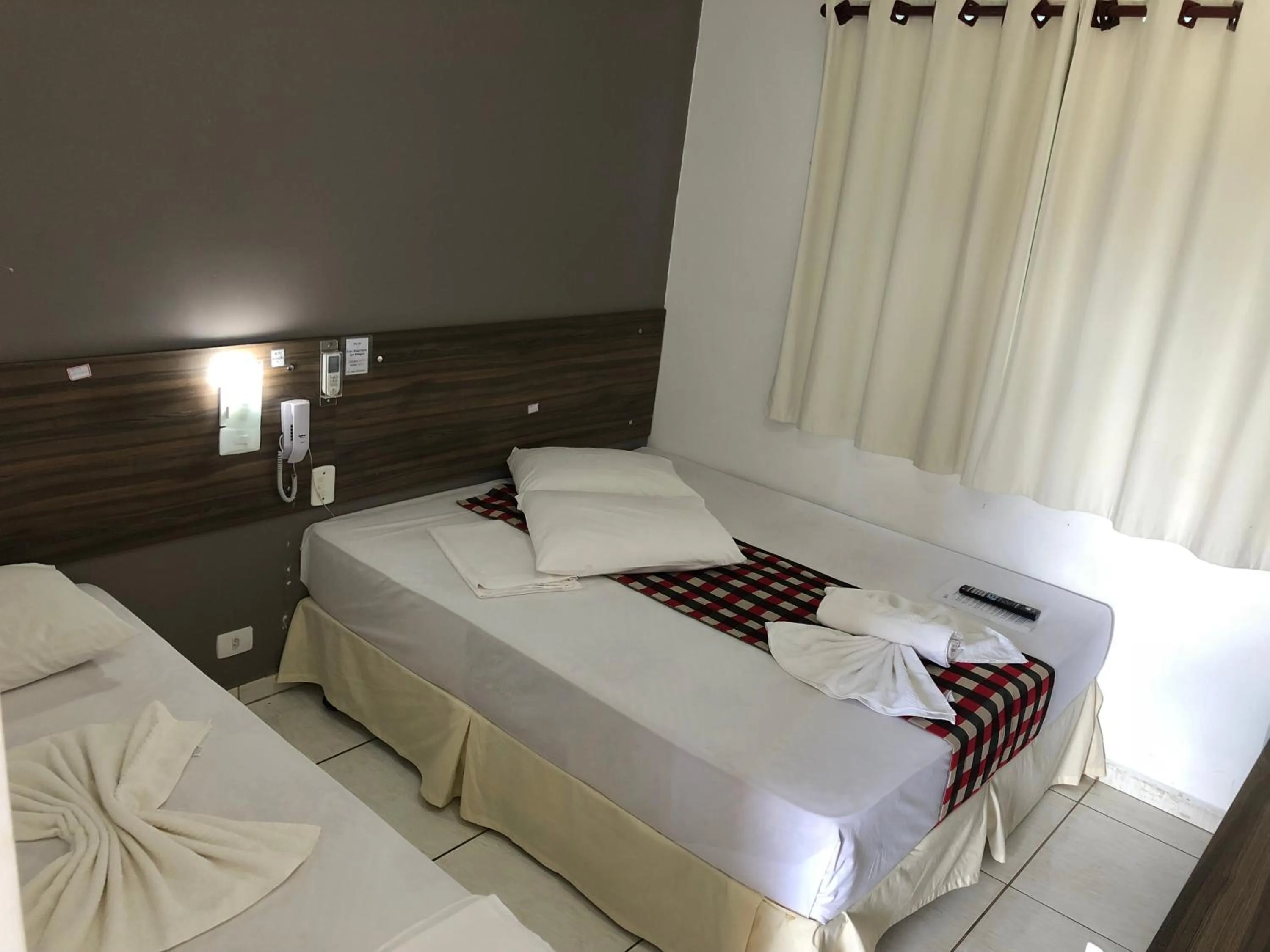 Photo of the whole room, Bed in Hotel Porto dos Milagres