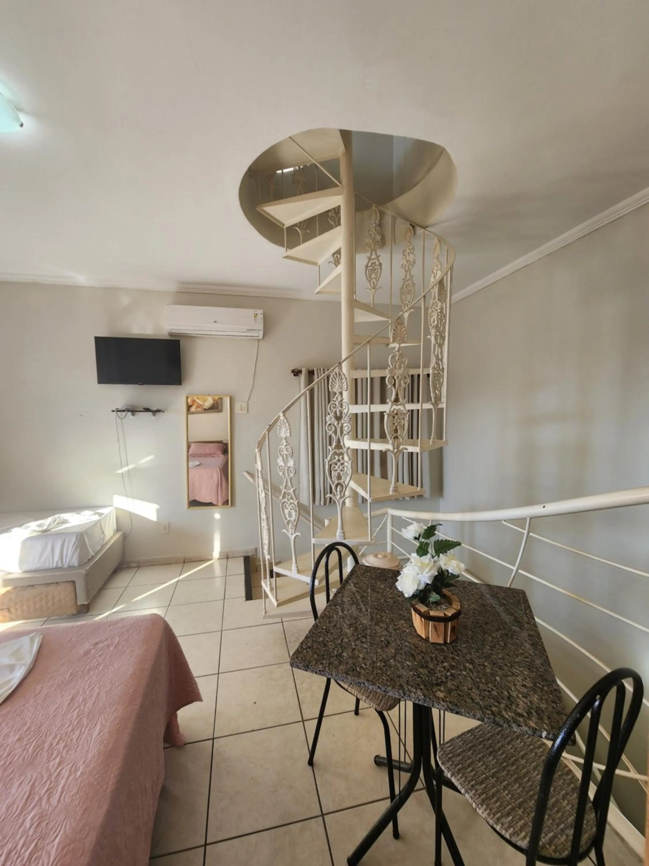 Photo of the whole room, Bed in Hotel Porto dos Milagres