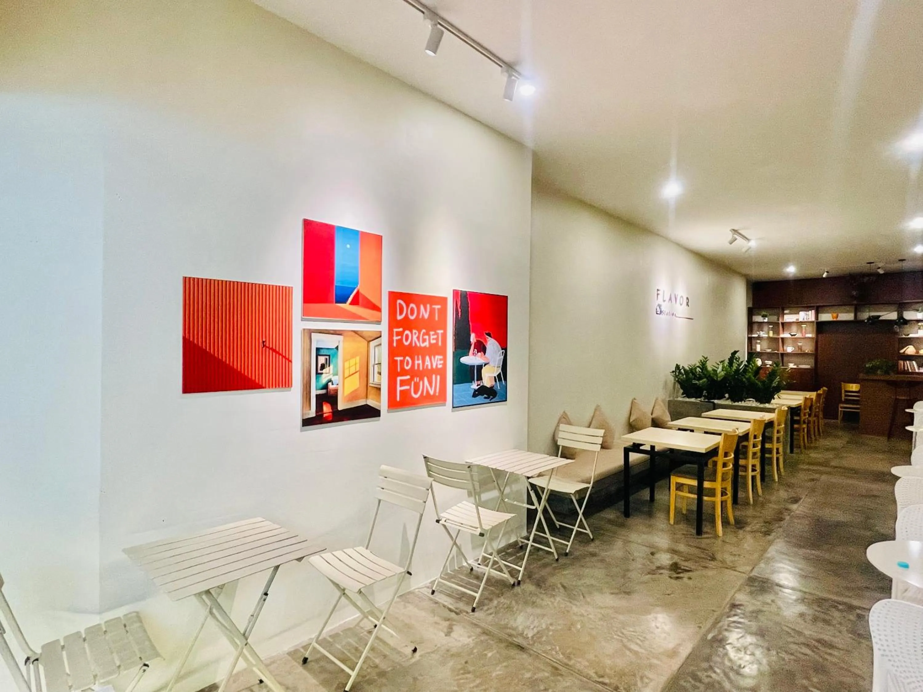 Restaurant/places to eat in Chhouy Vathna Angkor Boutique