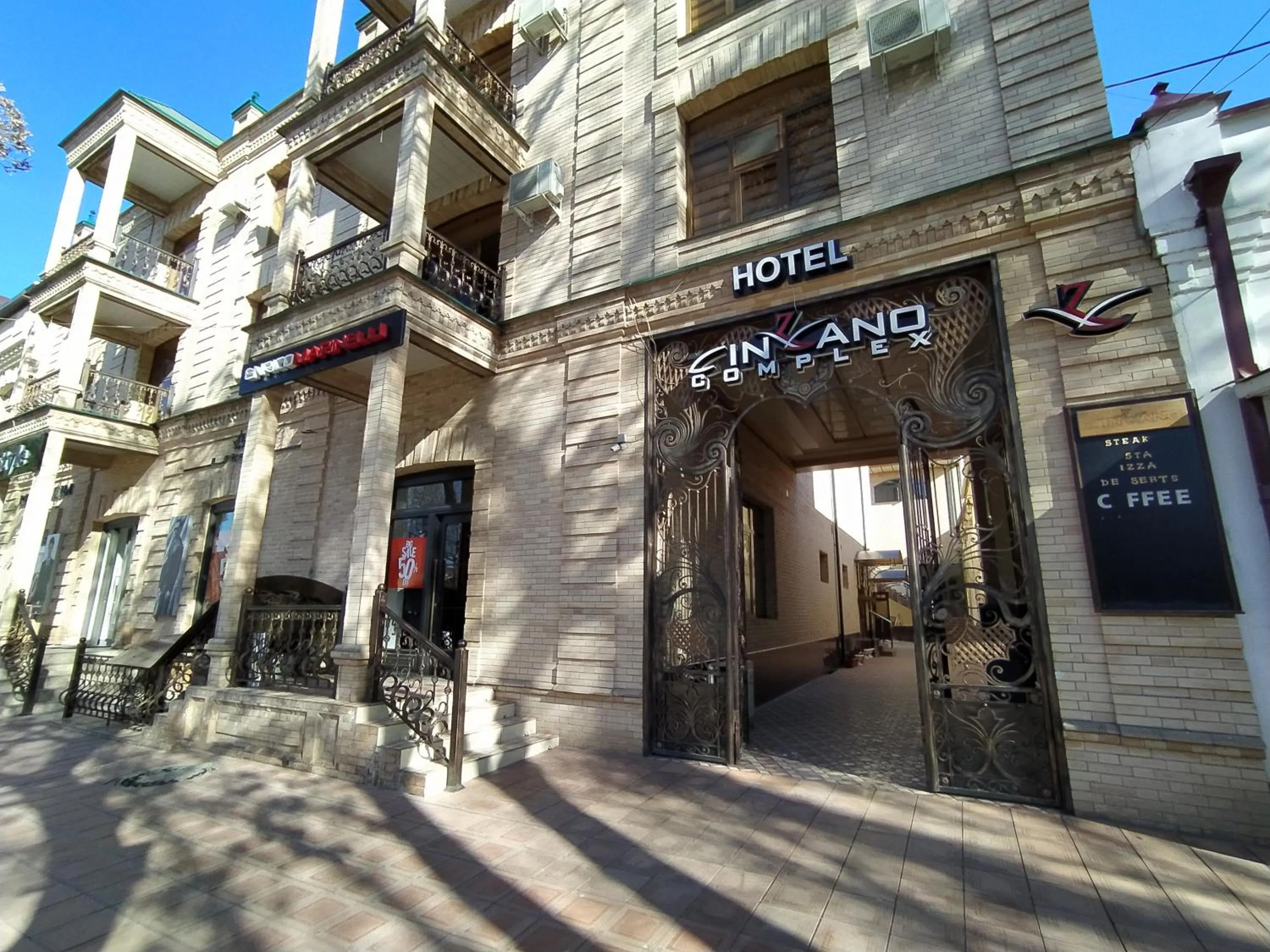 Property building in Cinzano Complex