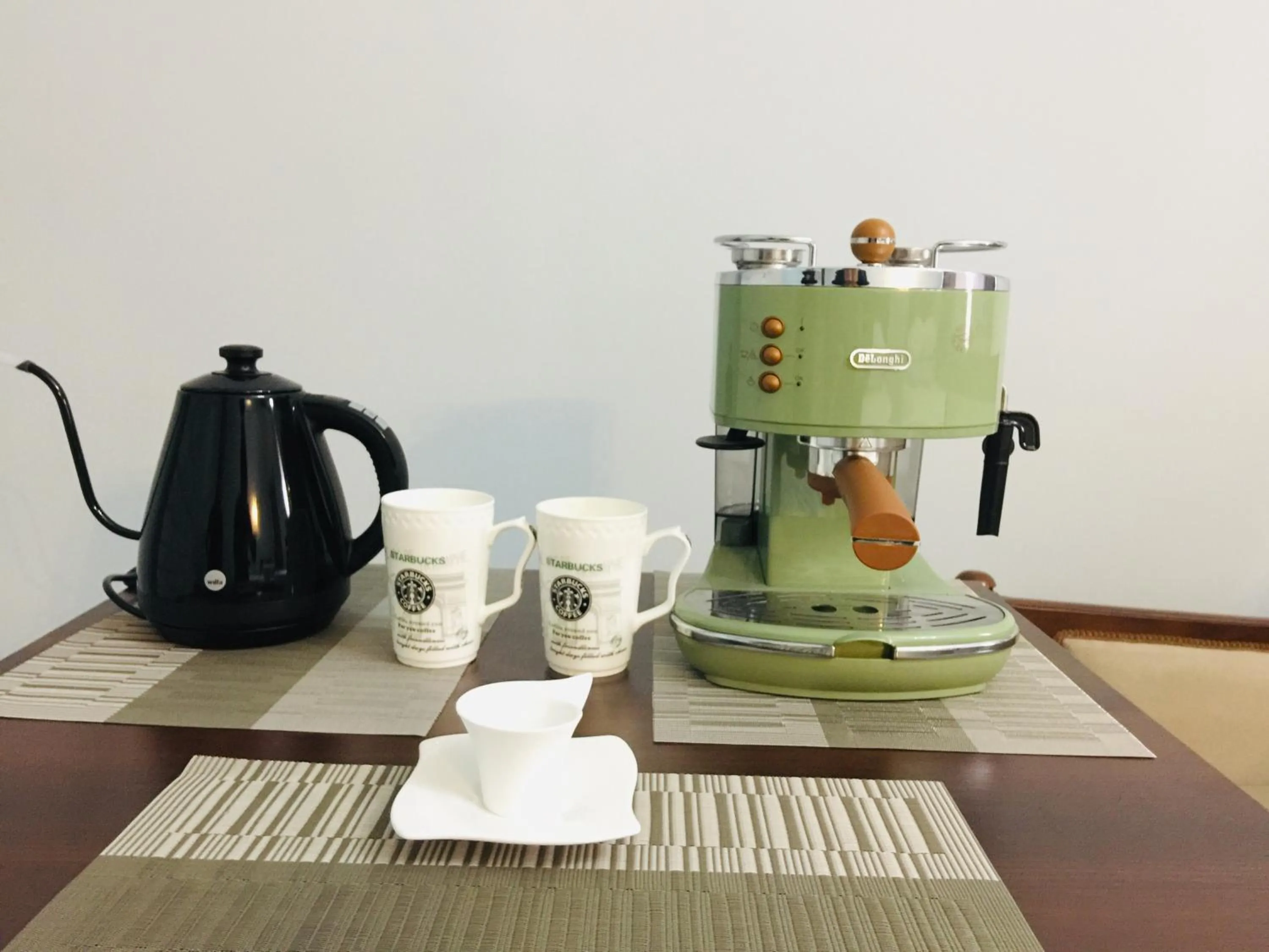 Coffee/tea facilities in Cinzano Complex