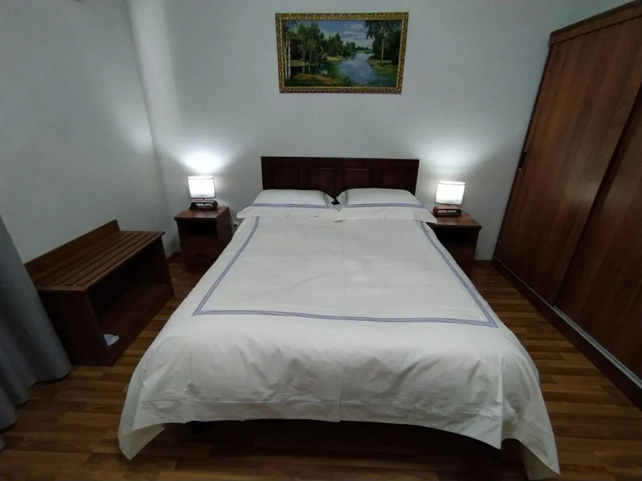 Photo of the whole room, Bed in Cinzano Complex