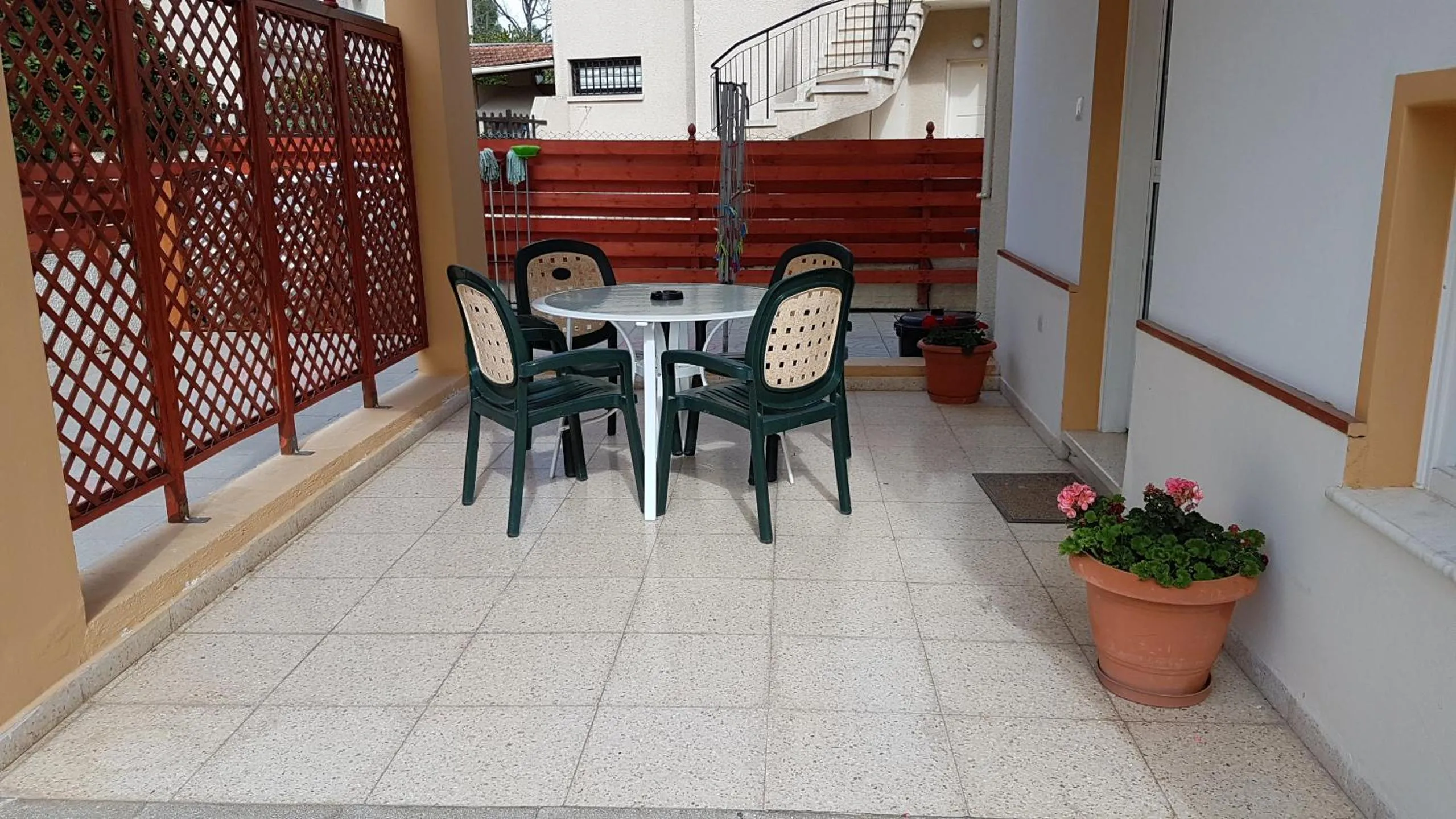 Philippou Beach Villas & Apartments