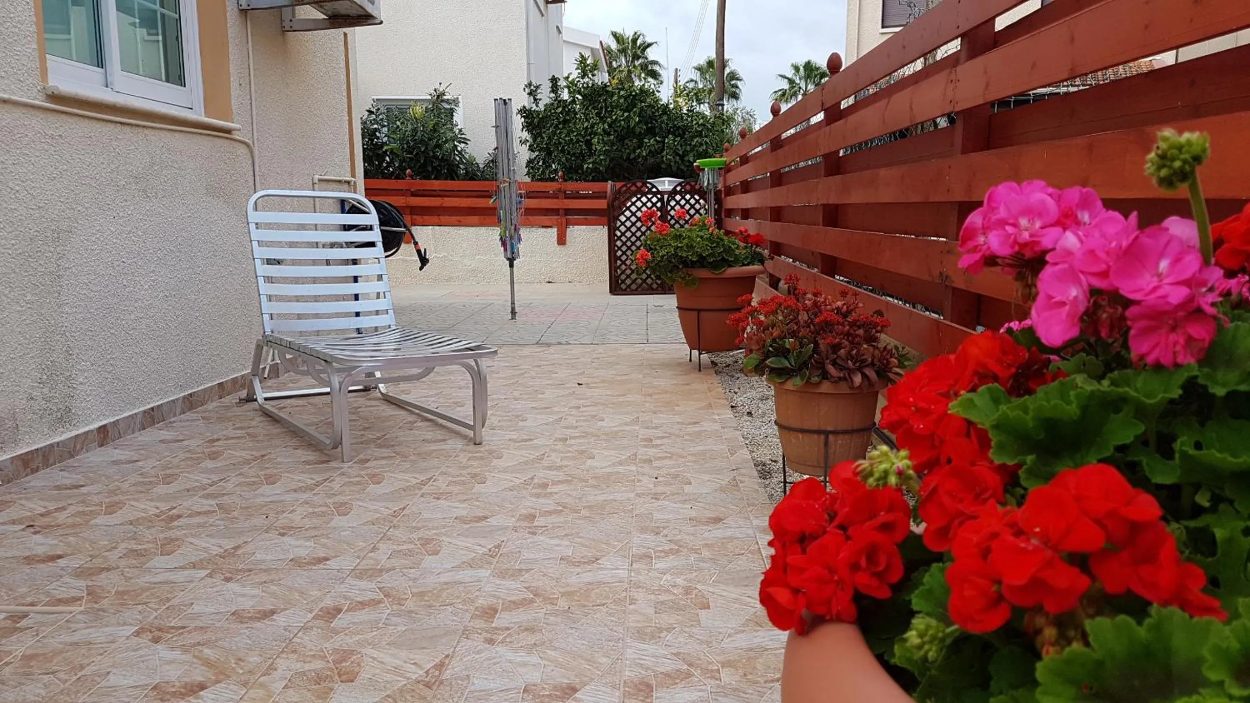 Philippou Beach Villas & Apartments