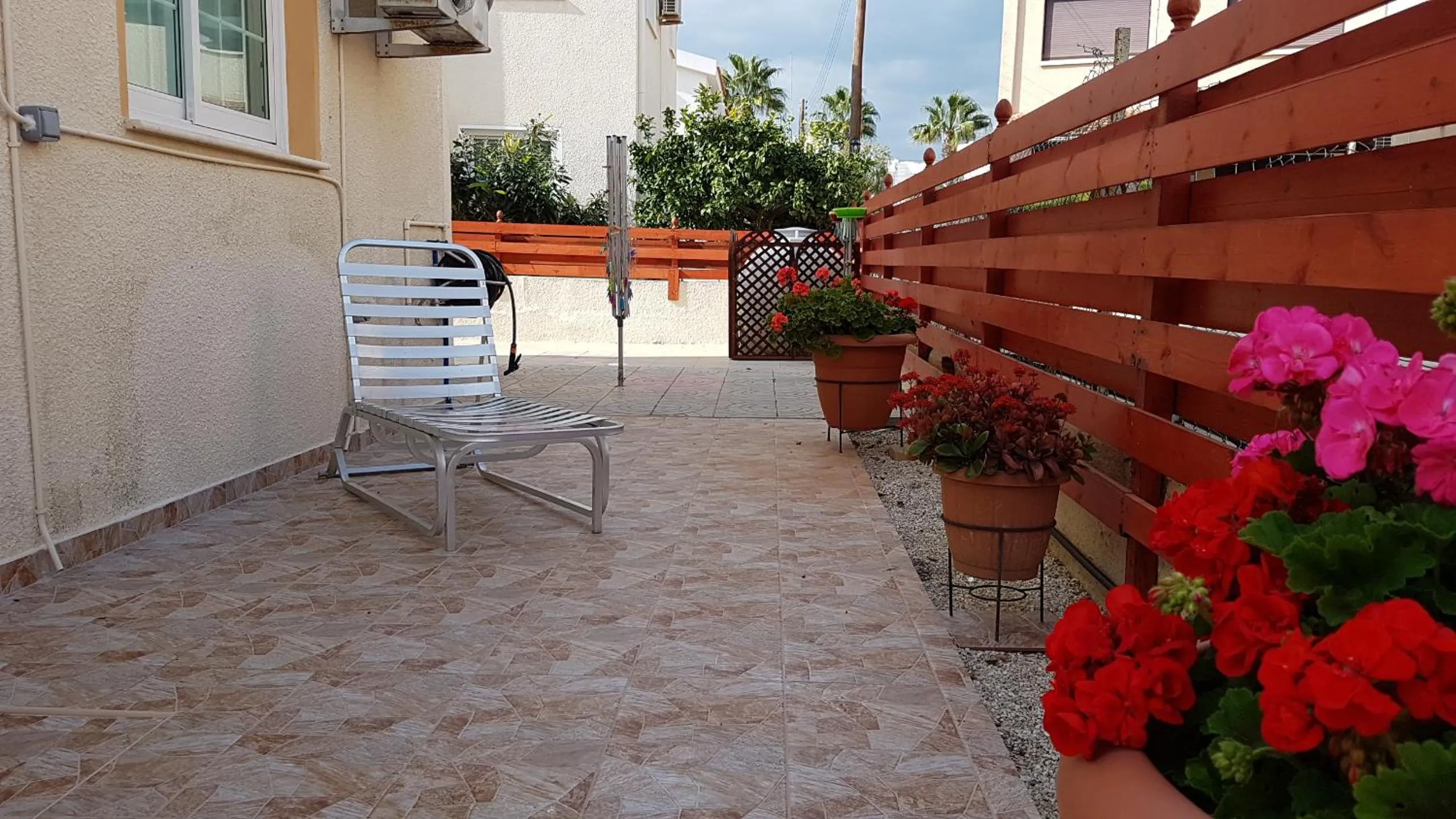 Philippou Beach Villas & Apartments