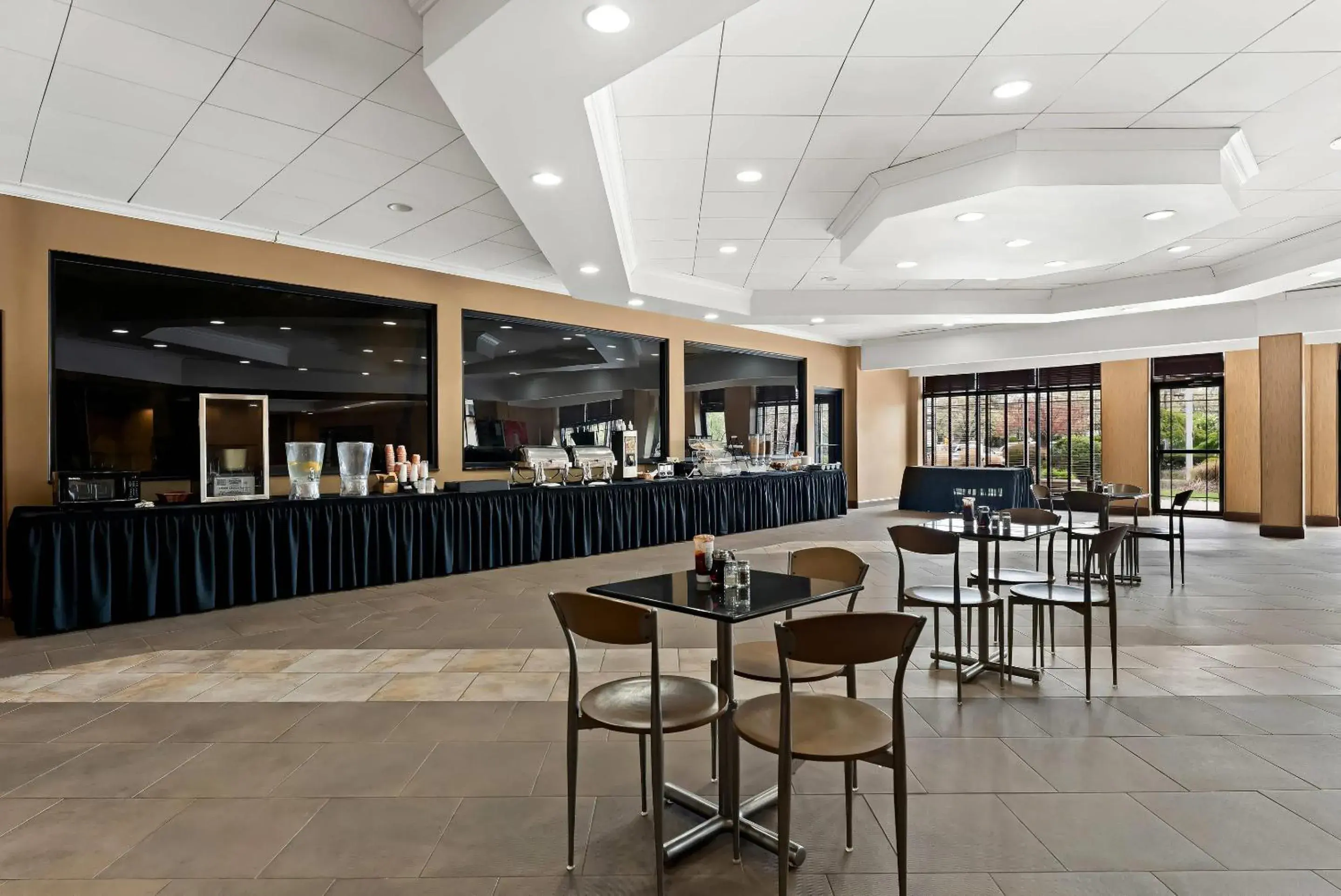 Breakfast in Quality Hotel Philadelphia Airport Breakfast in Quality Hotel Philadelphia Airport