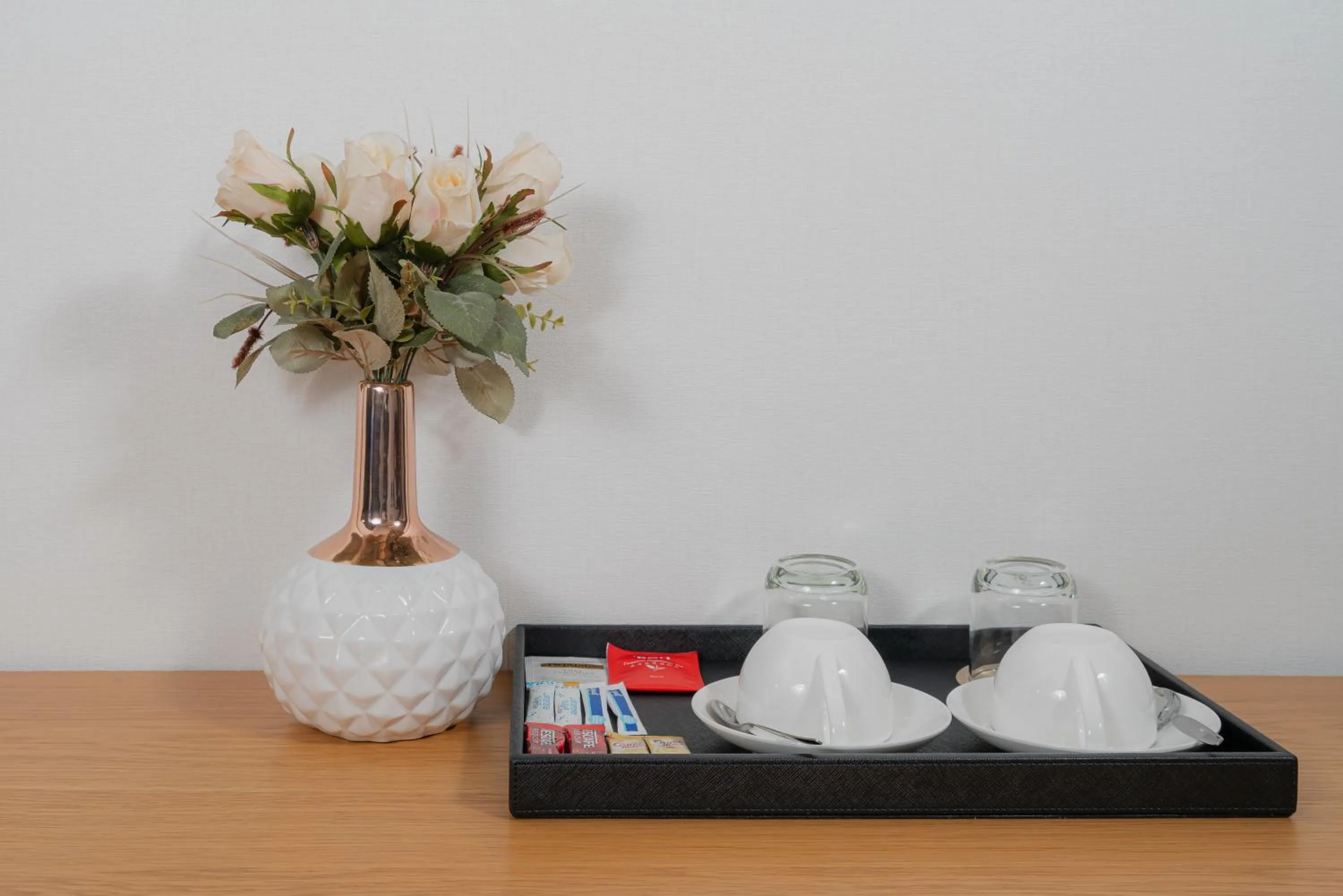 Q-Box Hotel Bangkok Blossom (SHA Plus)