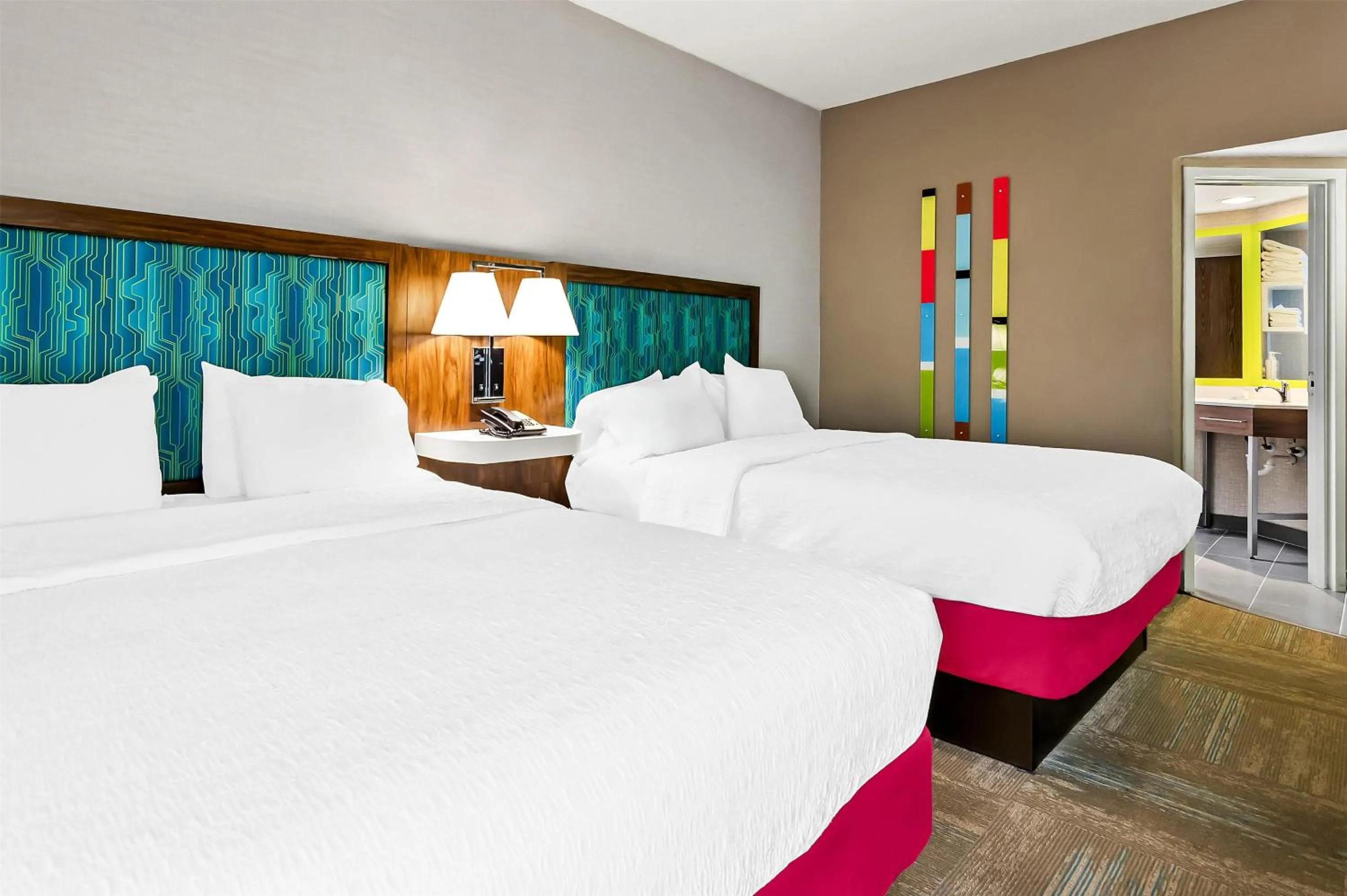 Bed in Hampton Inn Princeton