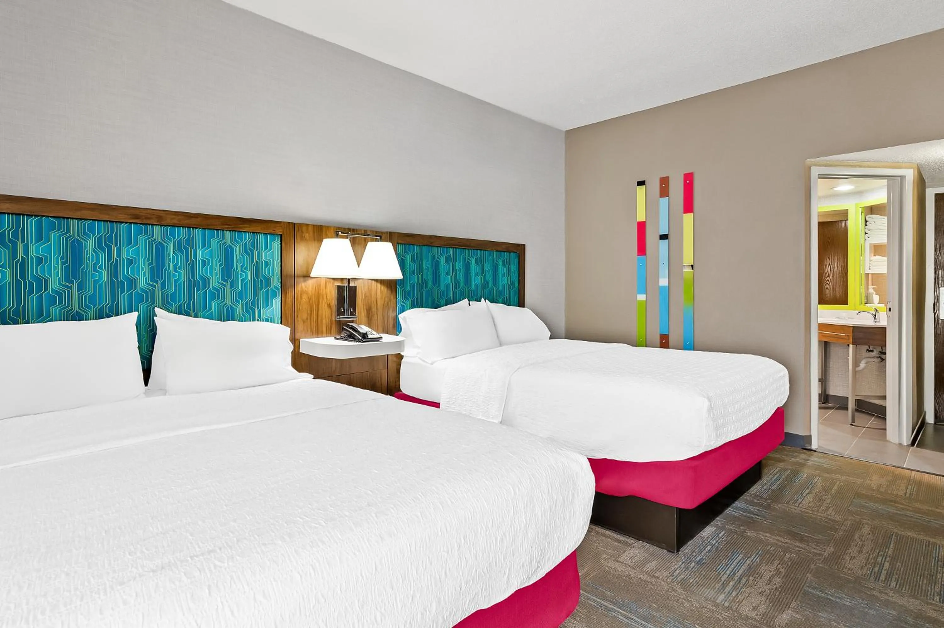 Bedroom, Bed in Hampton Inn Princeton