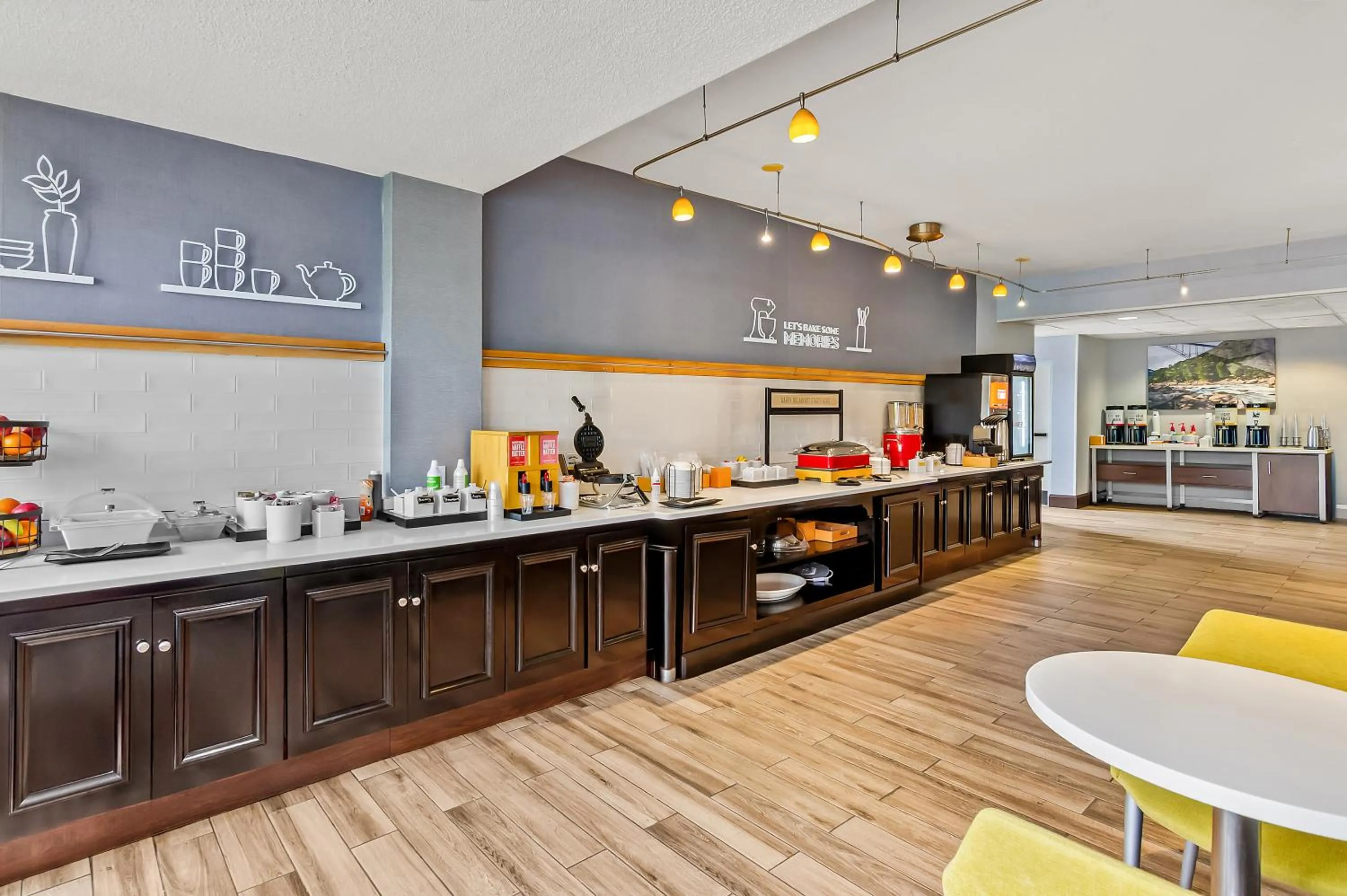 Breakfast in Hampton Inn Princeton