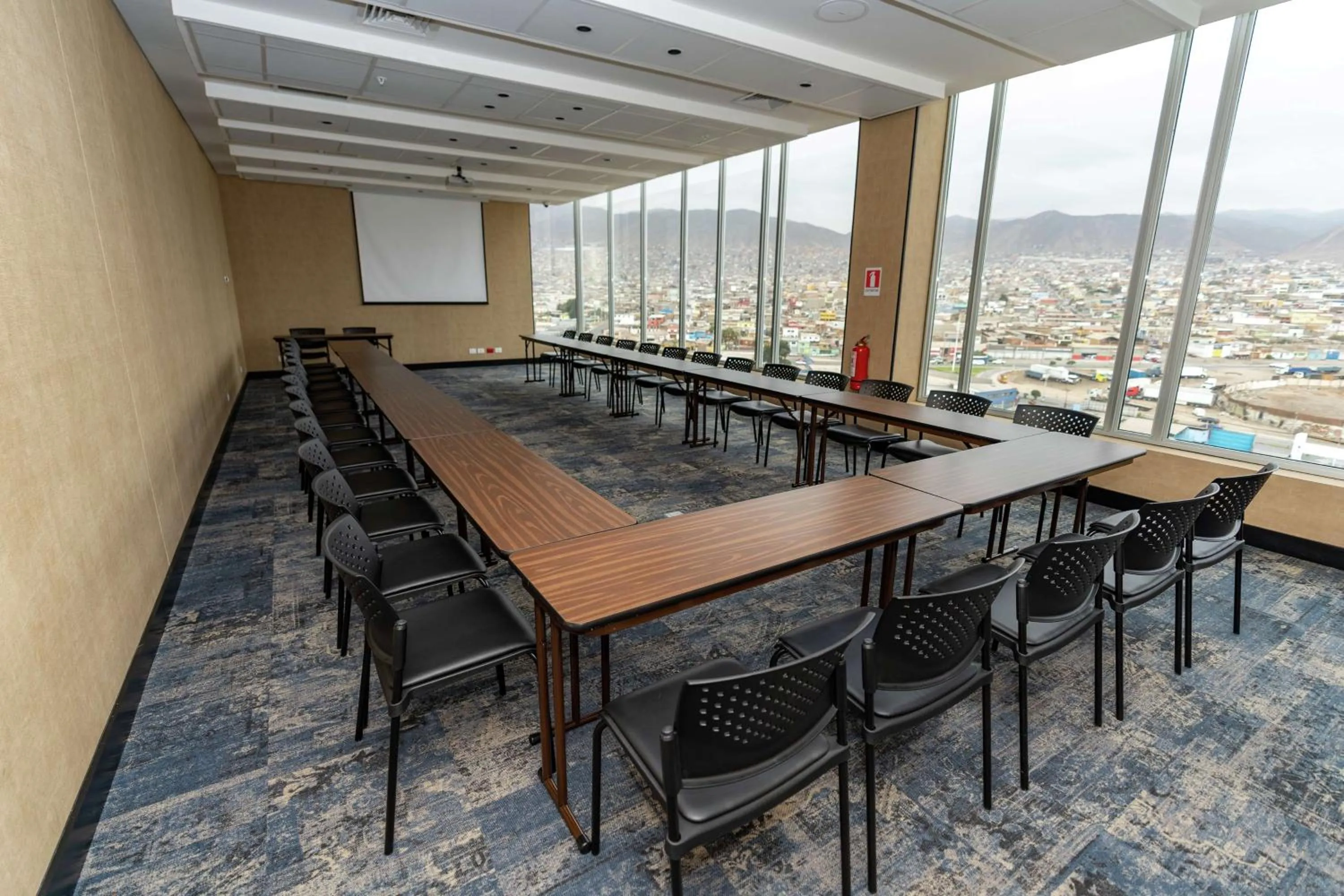 Meeting/conference room in Hampton By Hilton Antofagasta