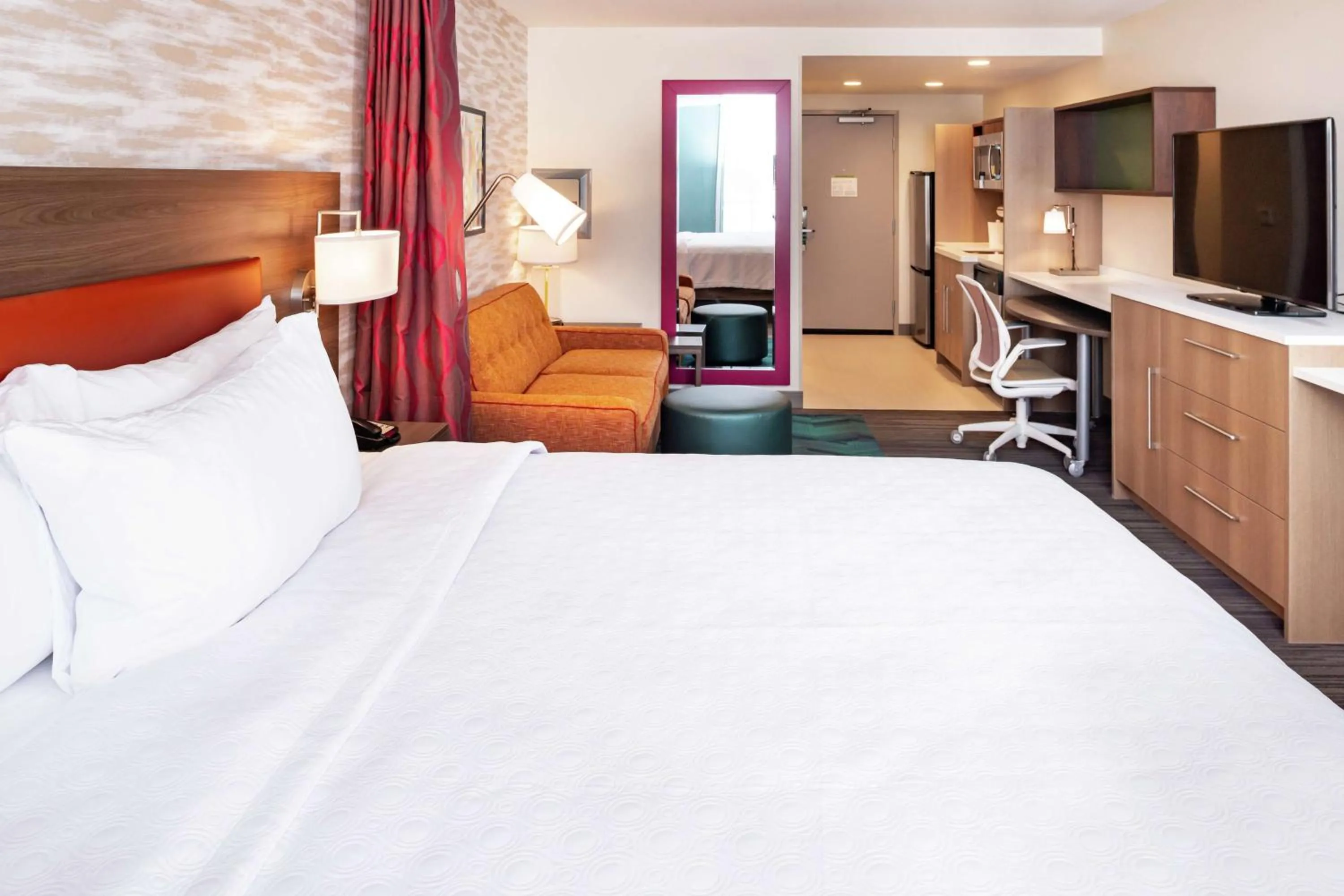 Bedroom, Bed in Home2 Suites By Hilton New Albany Columbus