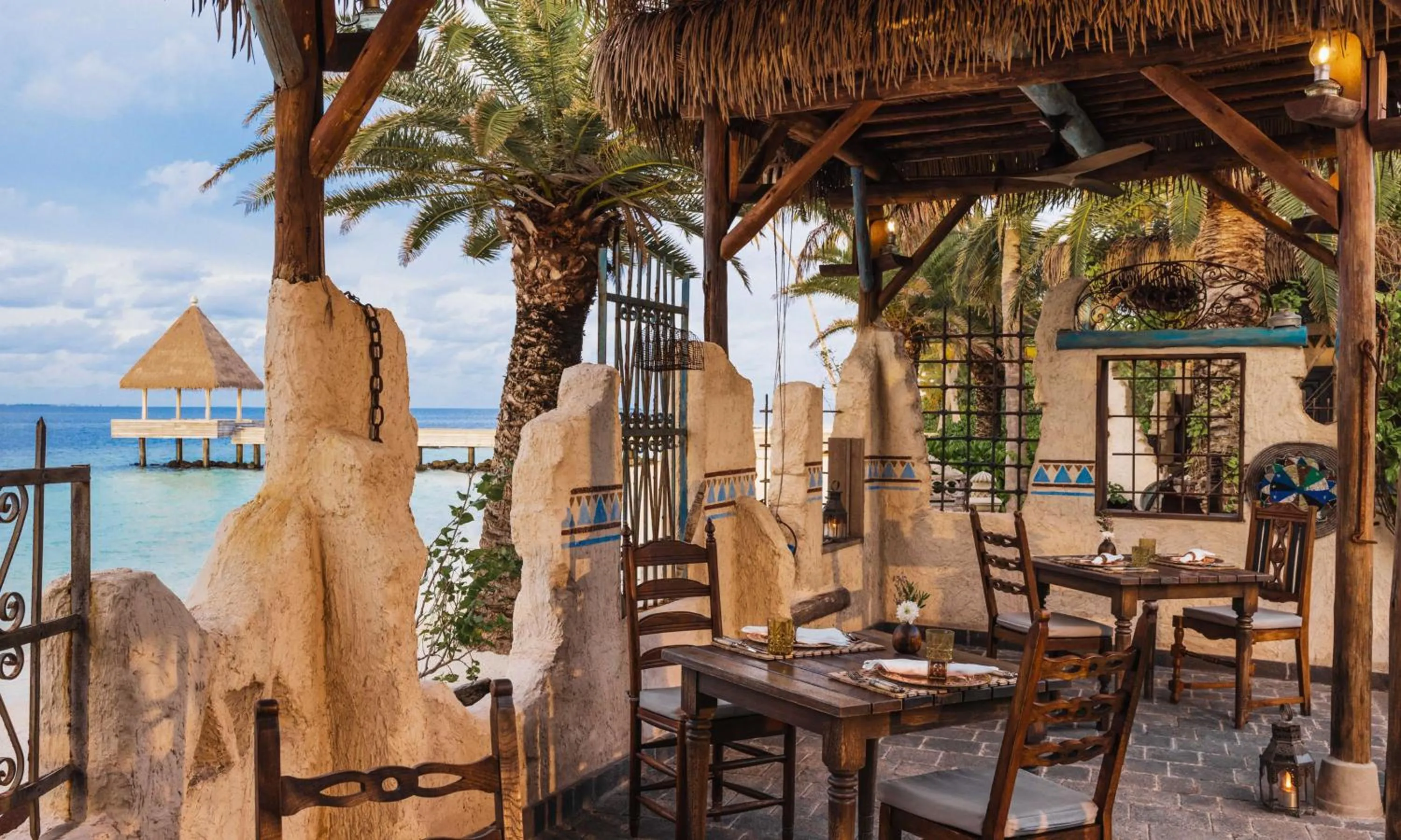Dining area in Waldorf Astoria Maldives Ithaafushi