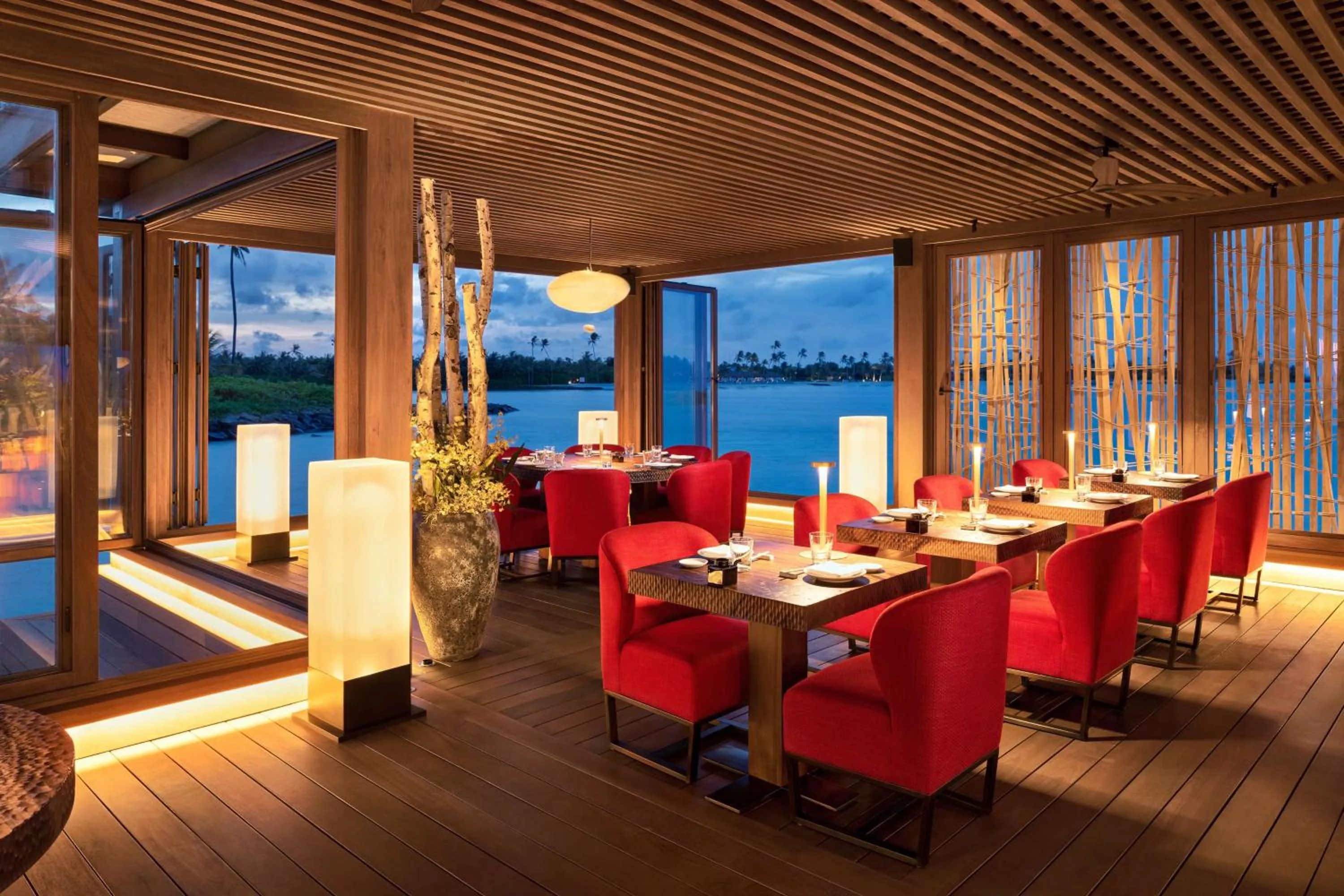 Restaurant/places to eat in Waldorf Astoria Maldives Ithaafushi