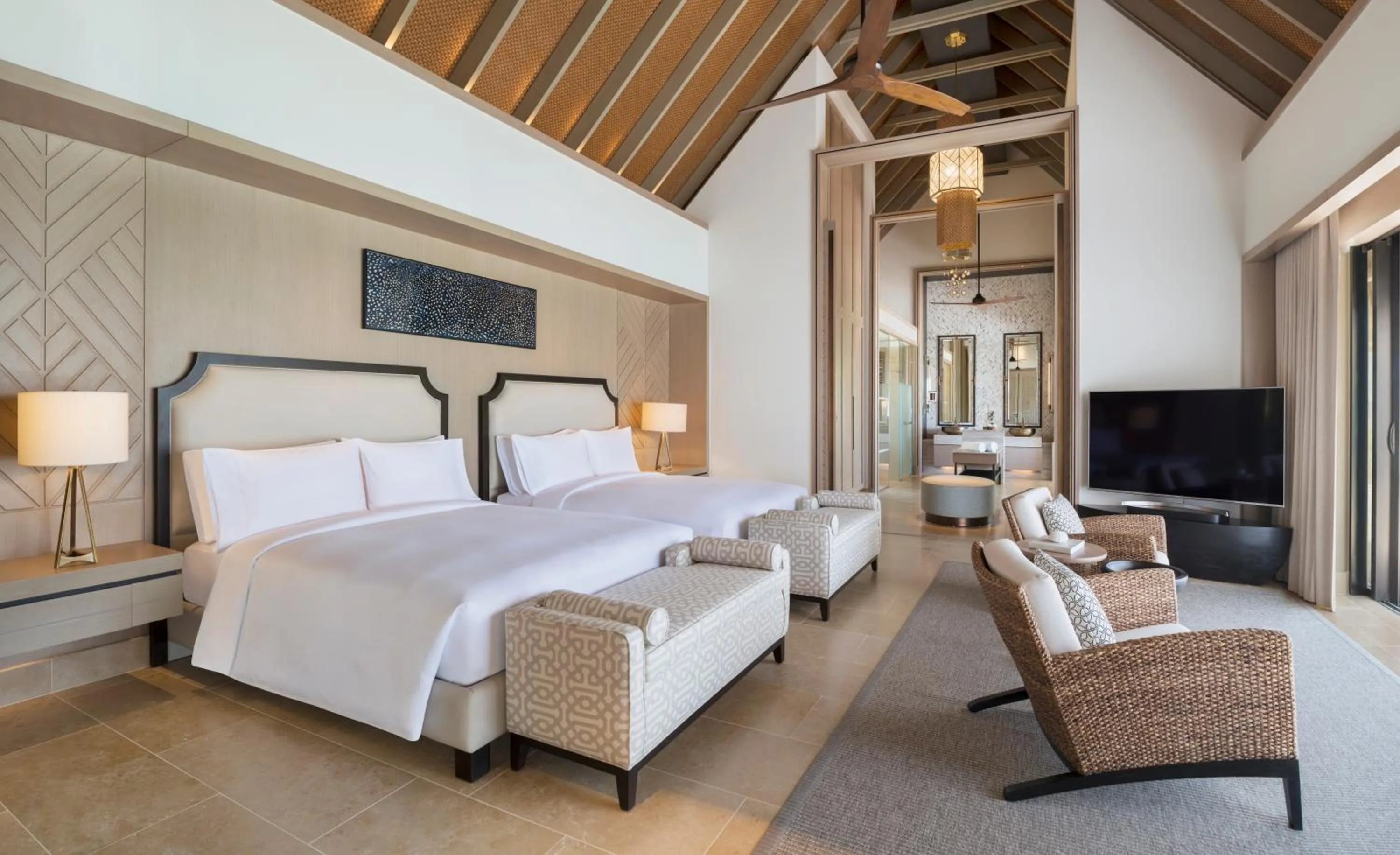 Bed in Waldorf Astoria Maldives Ithaafushi