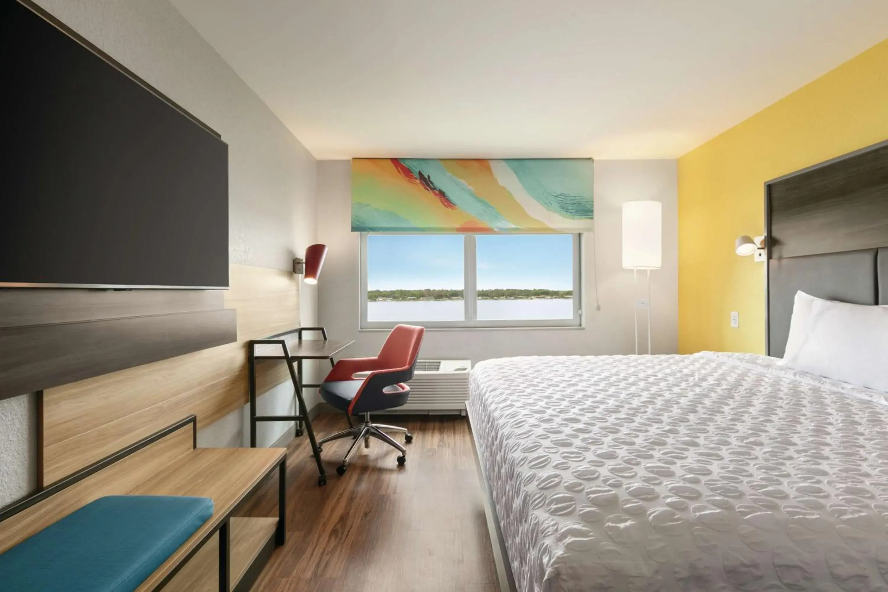 Bedroom, Bed in Tru By Hilton Sebring FL Bedroom, Bed in Tru By Hilton Sebring FL