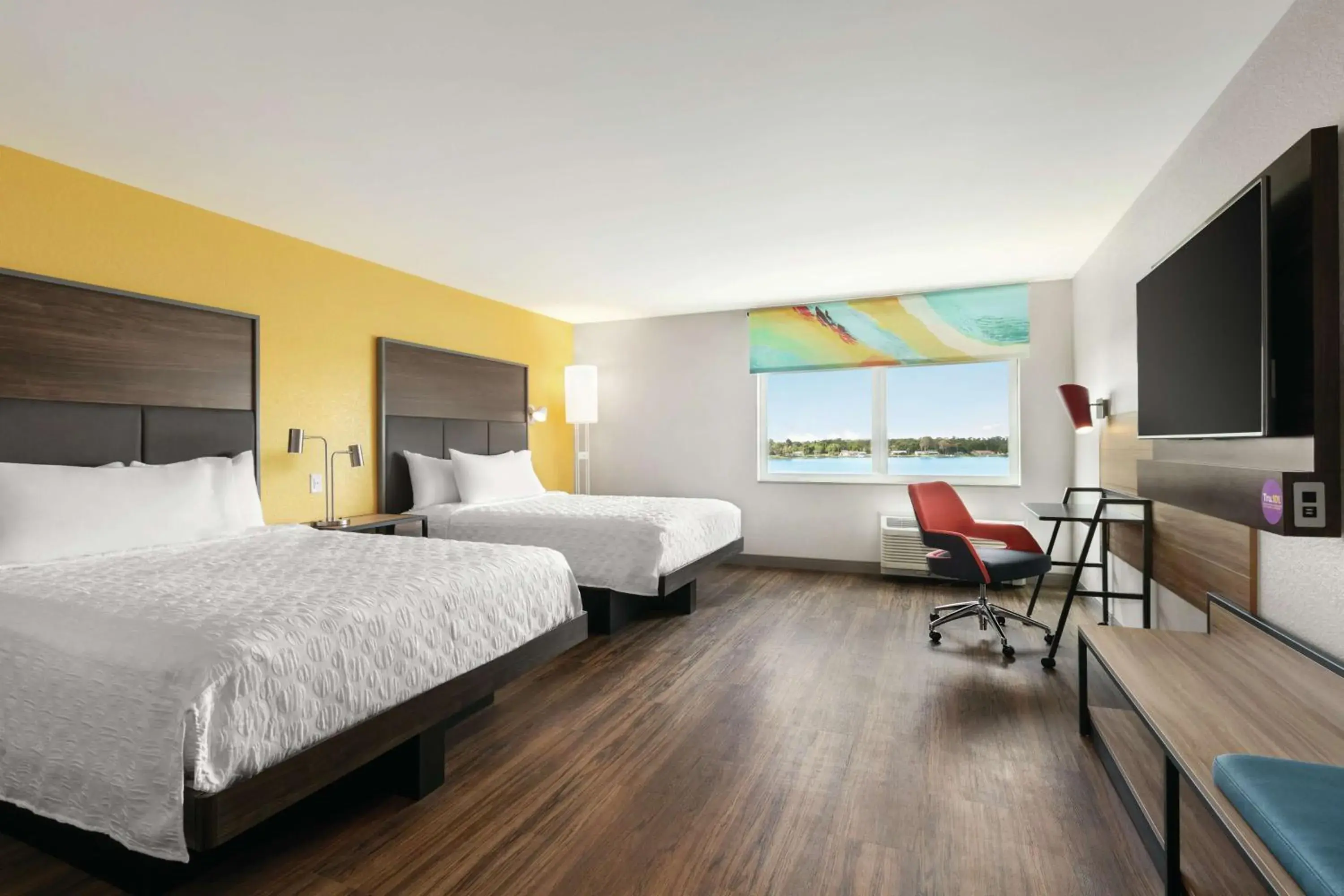 Queen Room with Two Queen Beds - Mobility Access in Tru By Hilton Sebring FL Queen Room with Two Queen Beds - Mobility Access in Tru By Hilton Sebring FL