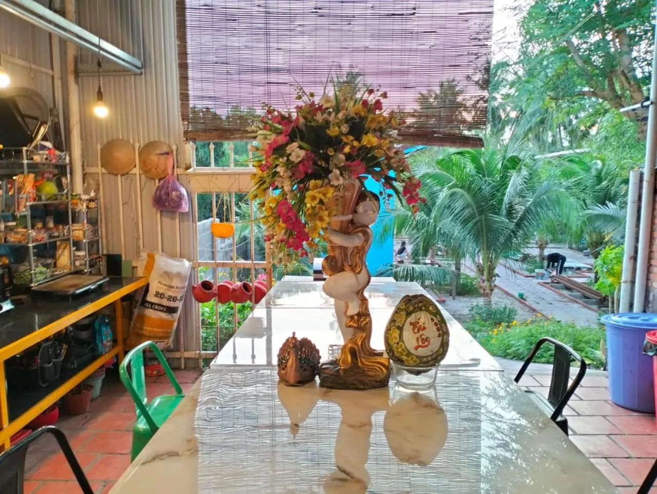 Kitchen or kitchenette in BONNIE HOMESTAY Mui Ne