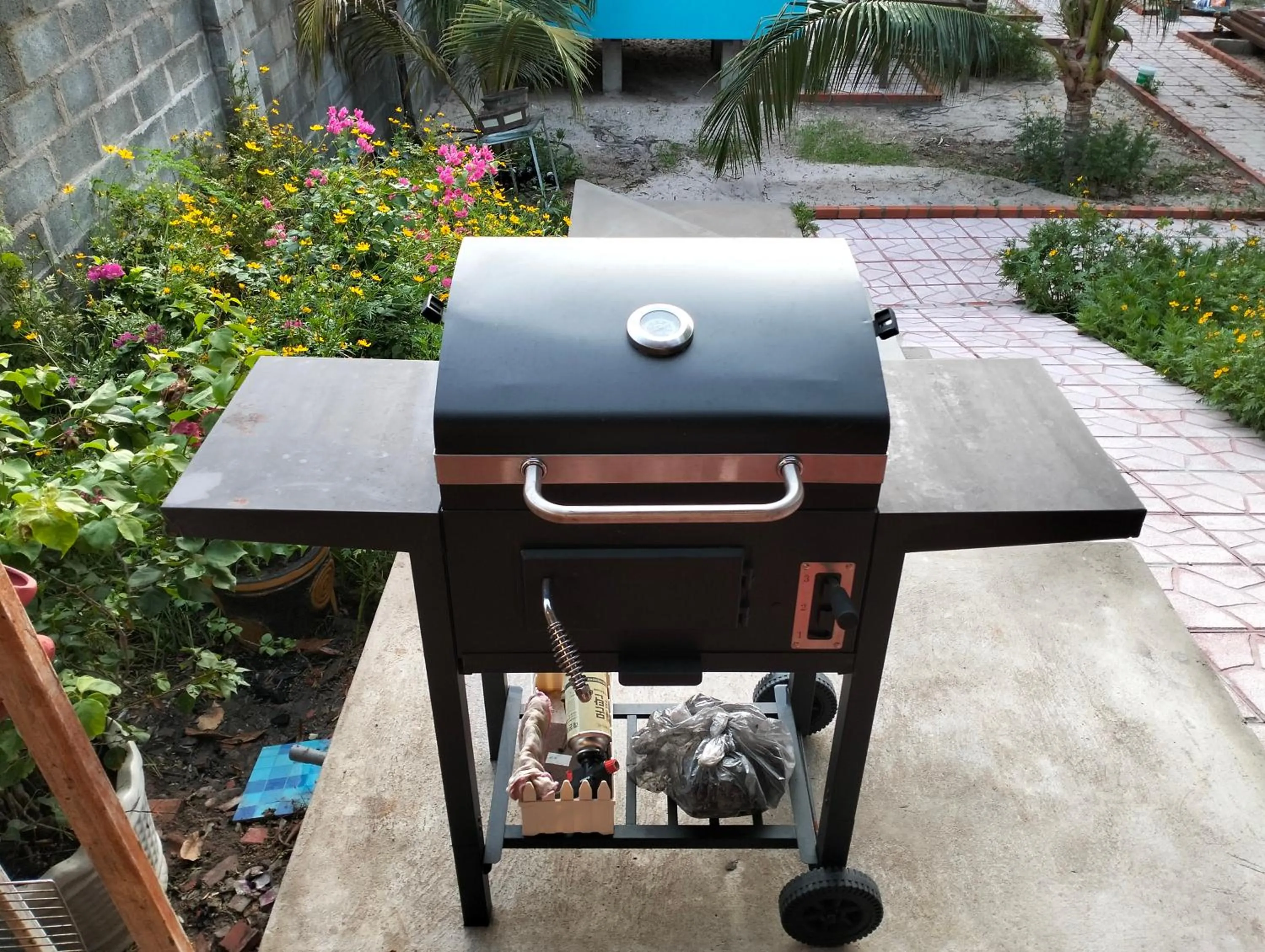BBQ facilities in BONNIE HOMESTAY Mui Ne