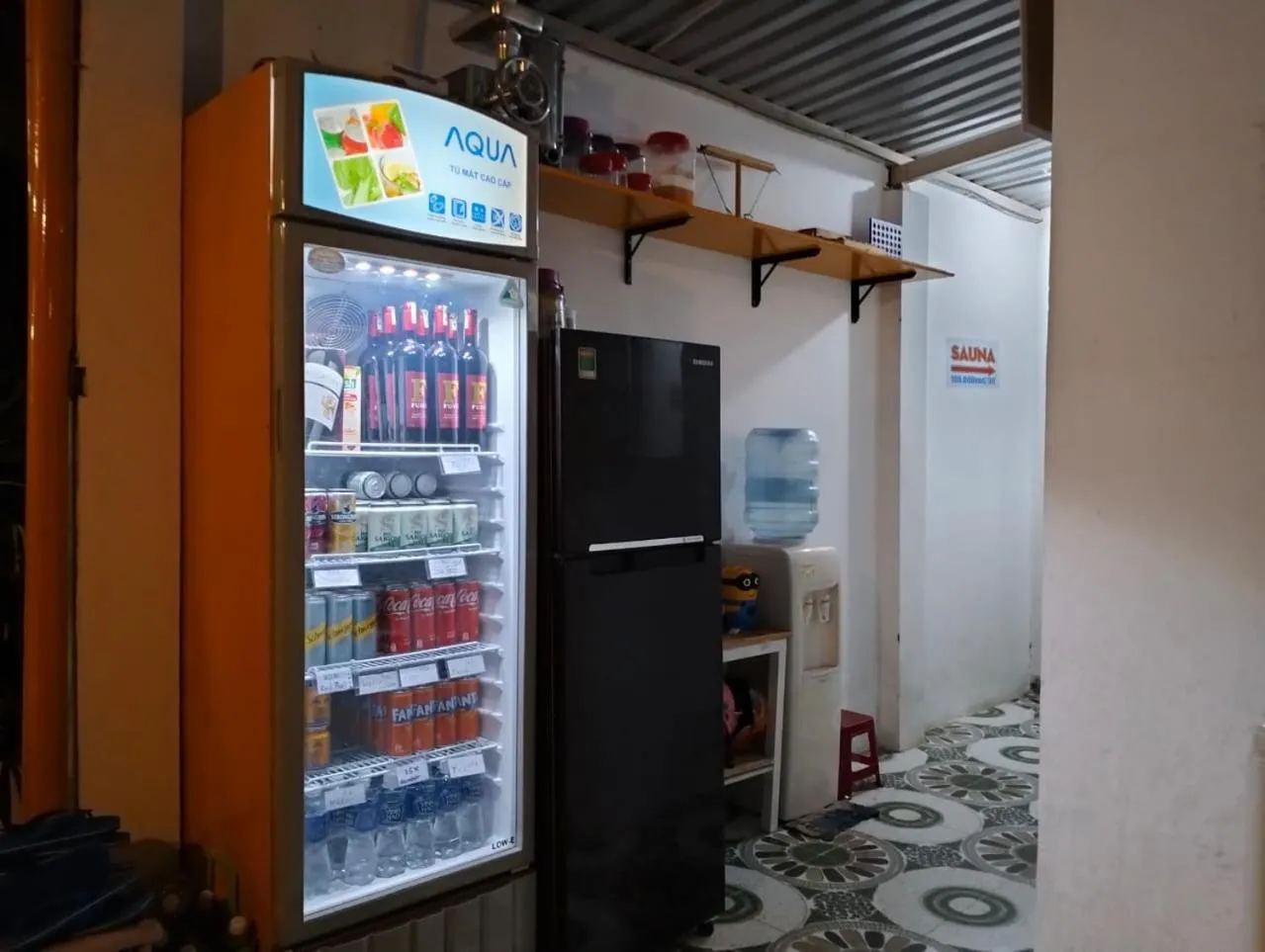 Kitchen or kitchenette in BONNIE HOMESTAY Mui Ne