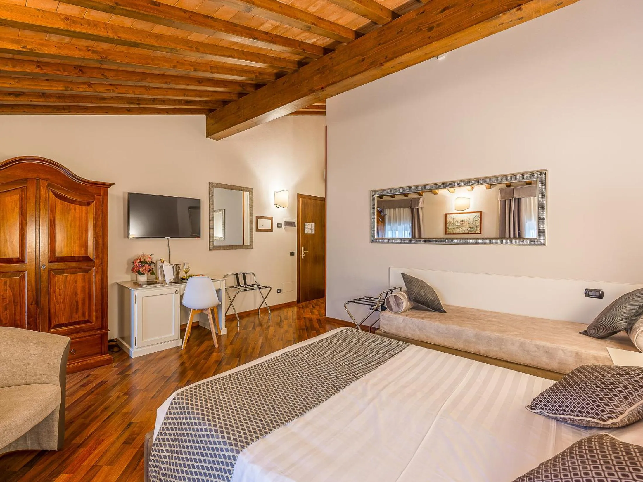 Bed in Hotel Villa Cariola