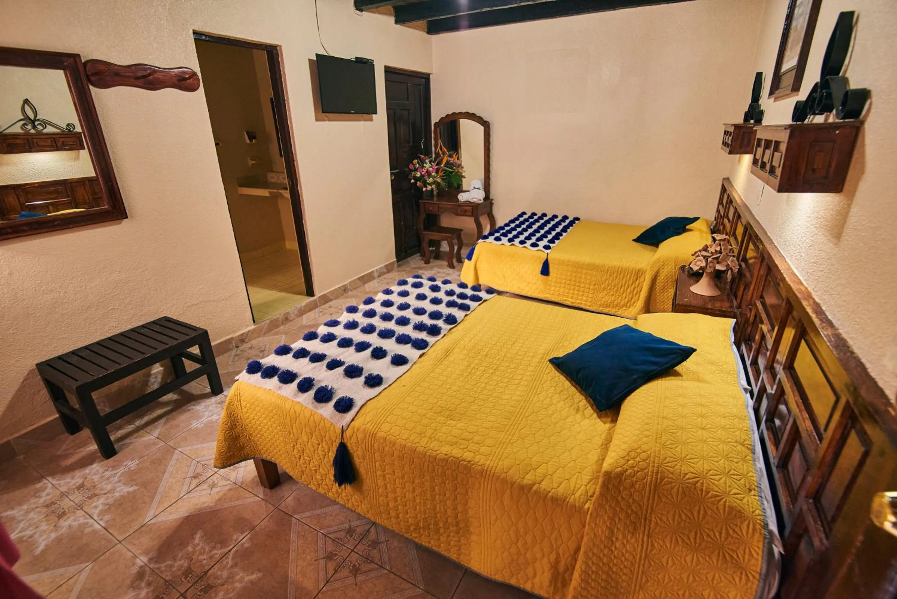 Bed in Hotel Palacio de Moctezuma