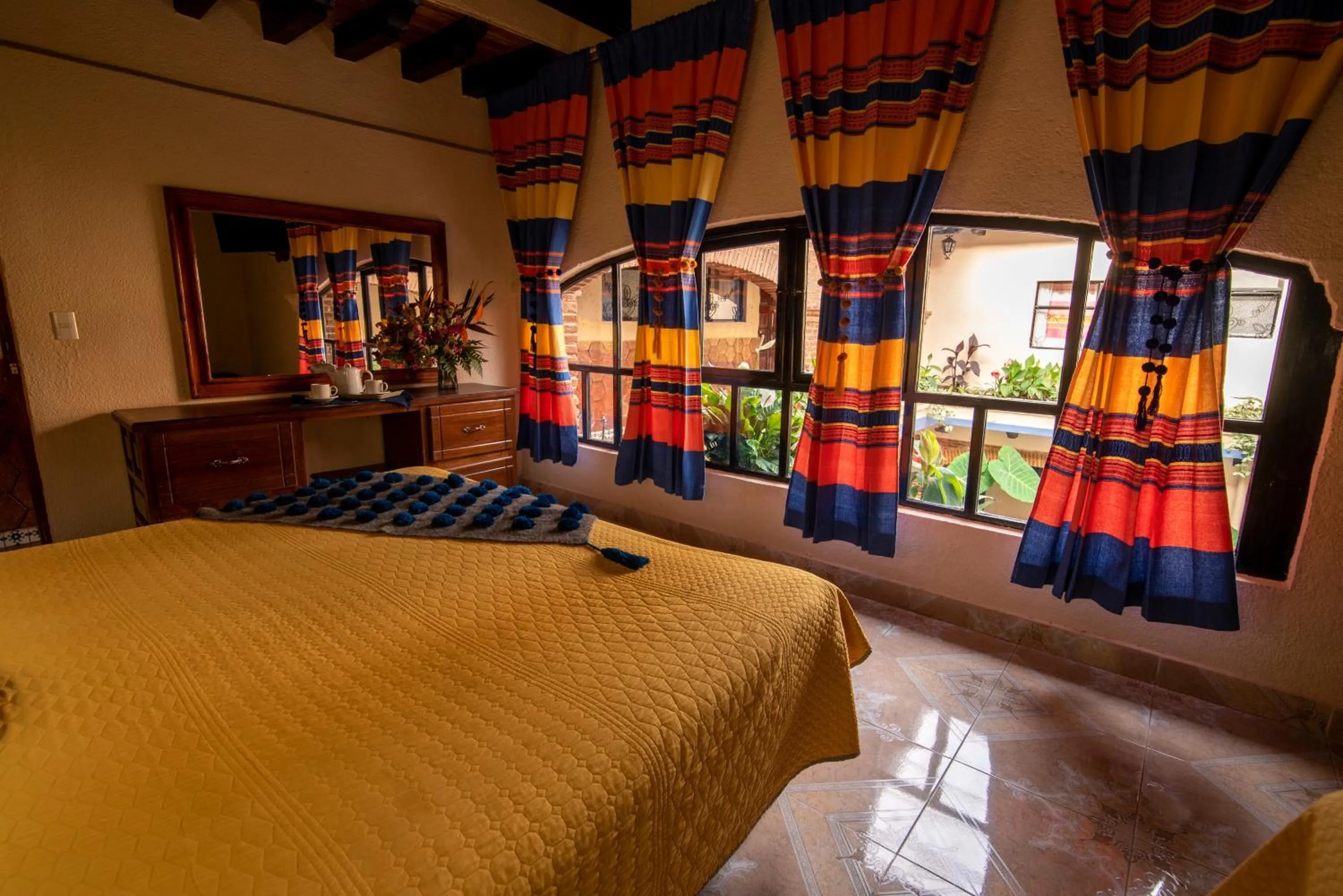 Bed in Hotel Palacio de Moctezuma