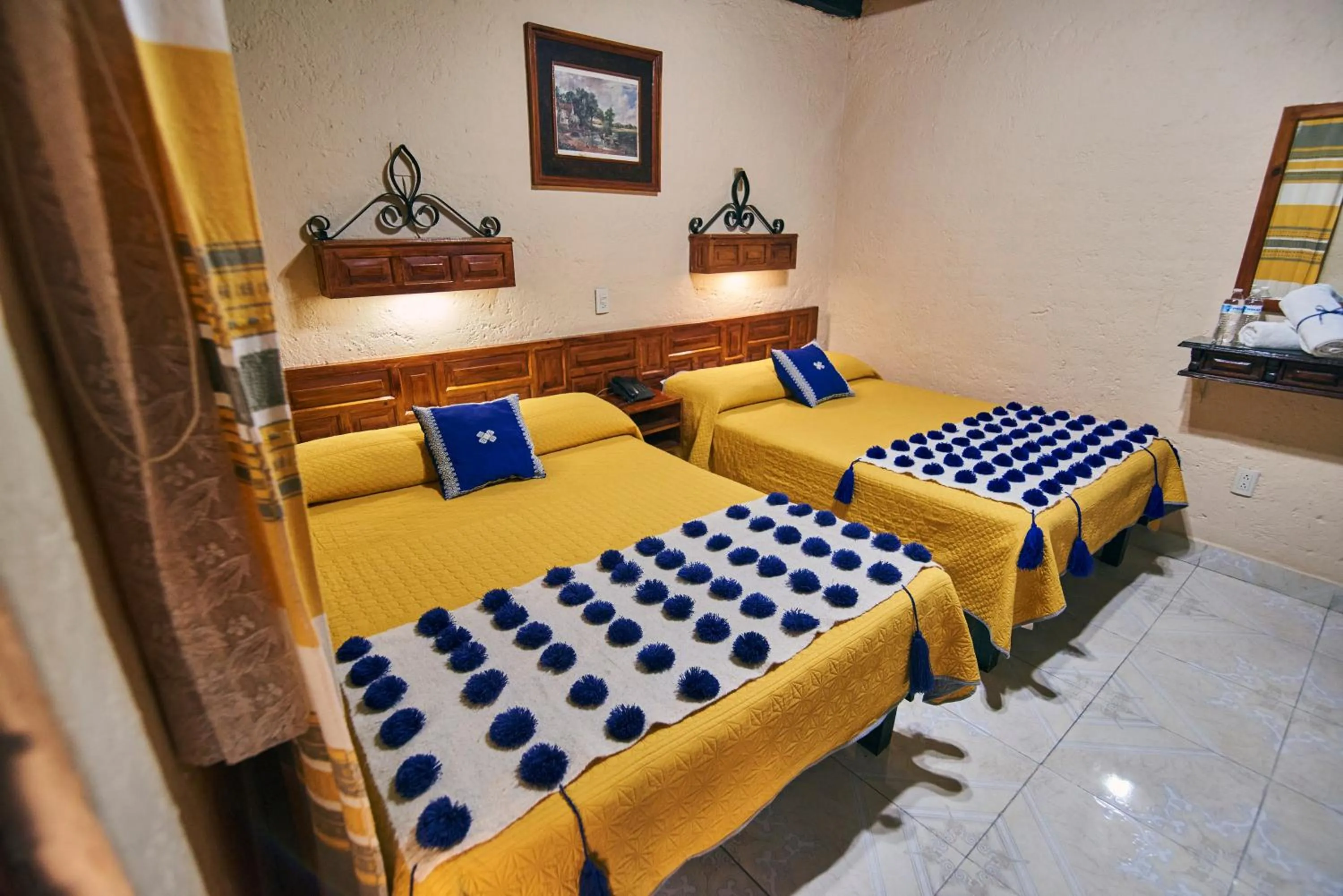 Bed in Hotel Palacio de Moctezuma