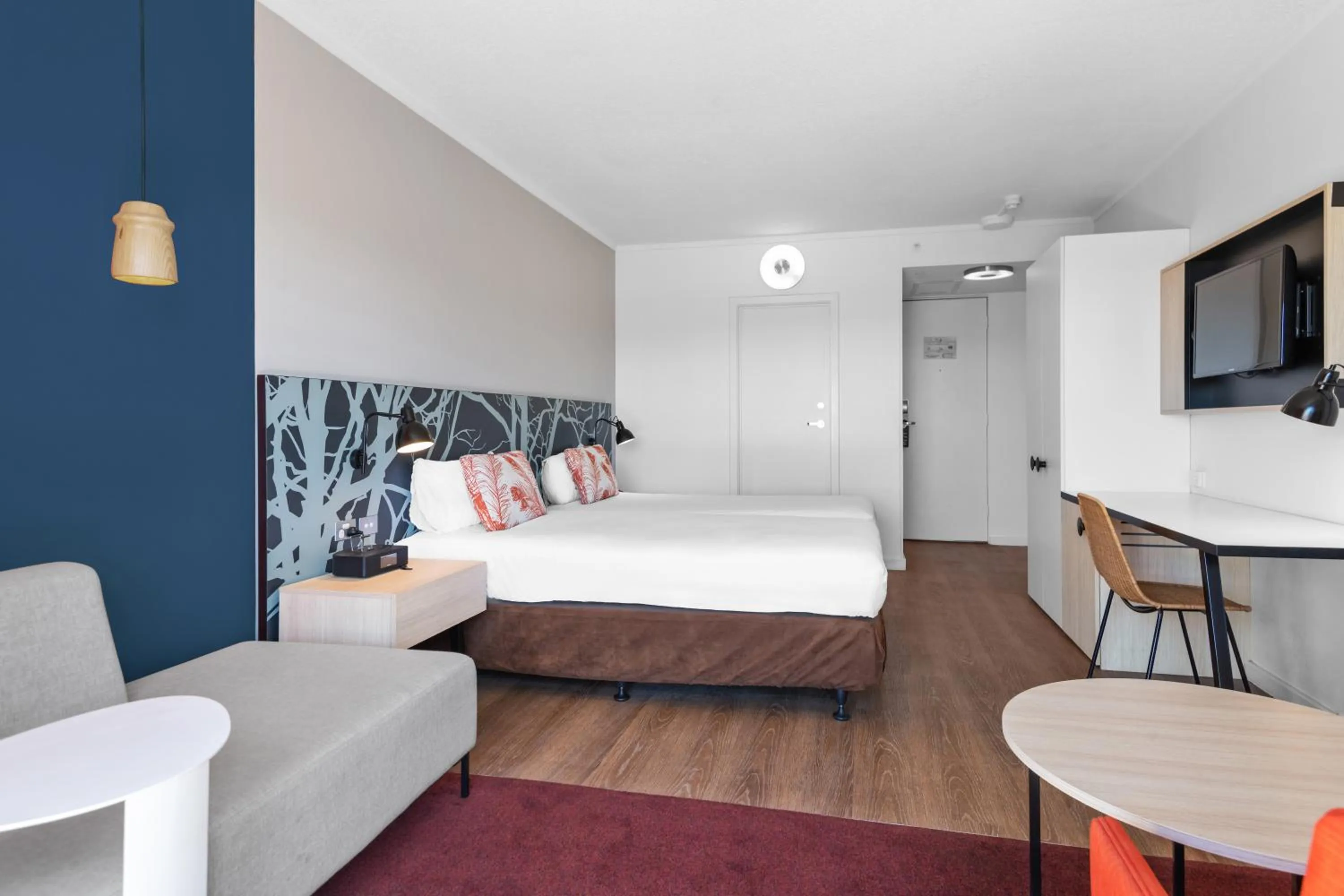 Bed in The Plaza Hotel Kalgoorlie