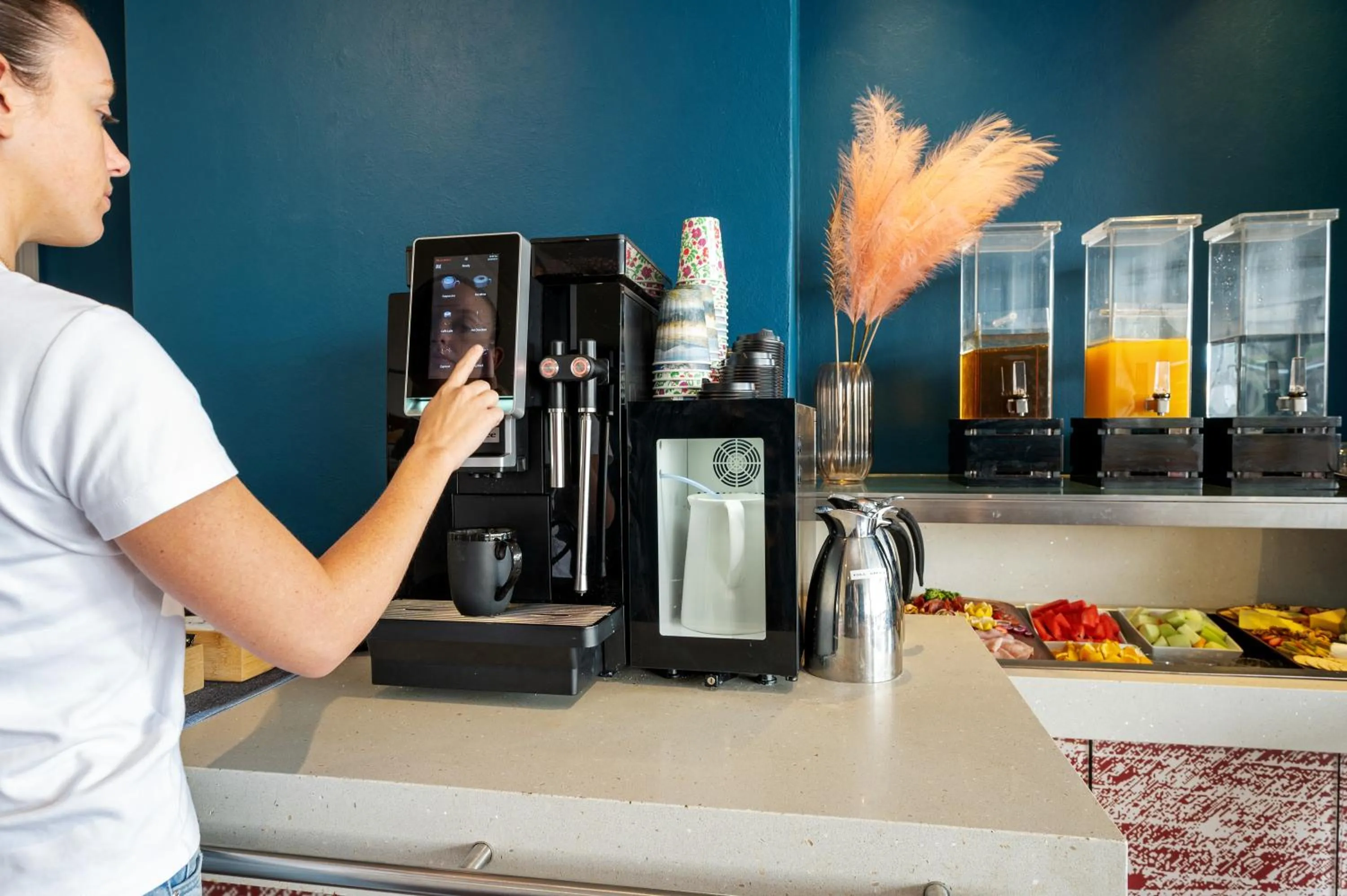 Coffee/tea facilities in The Plaza Hotel Kalgoorlie
