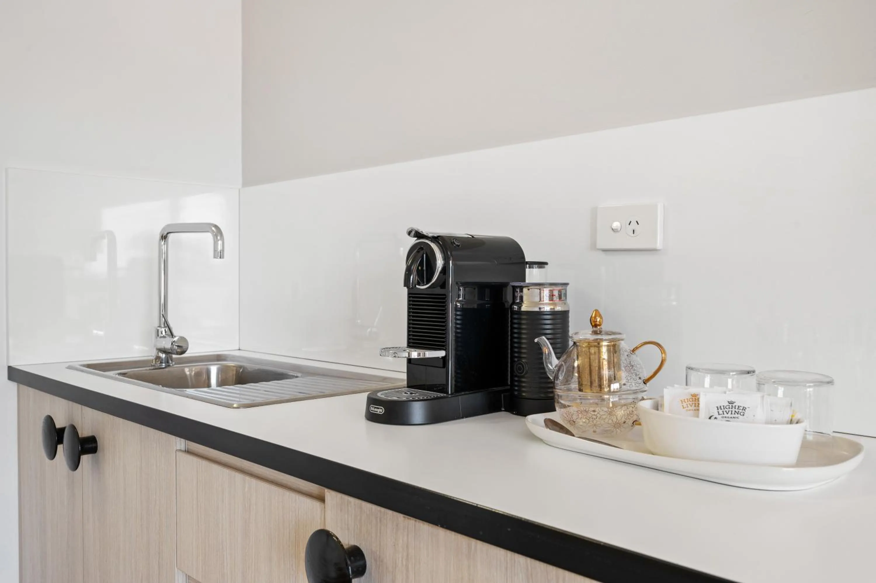 Coffee/tea facilities in The Plaza Hotel Kalgoorlie